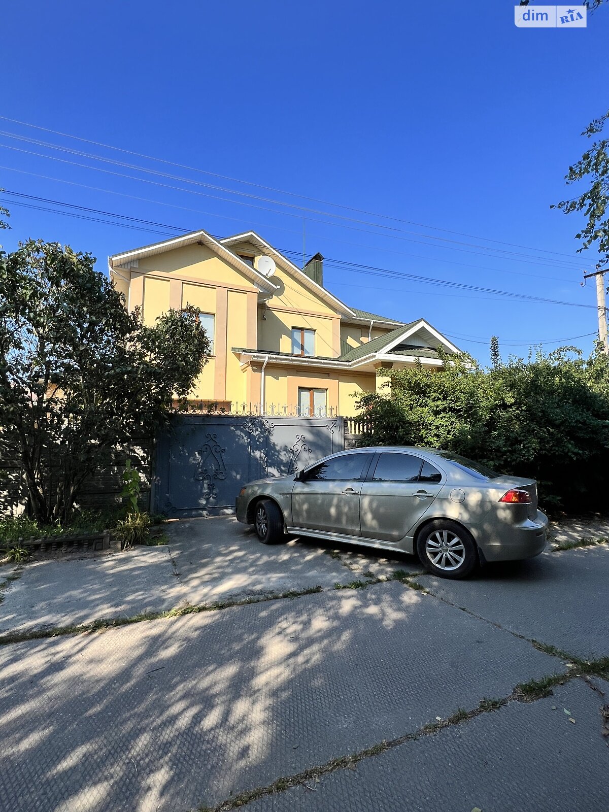 двухэтажный дом с верандой, 301.8 кв. м, кирпич. Продажа в Михайловке-Рубежовке фото 1 двухэтажный дом с верандой, 301.8 кв. м, кирпич. Продажа в Михайловке-Рубежовке фото 1
