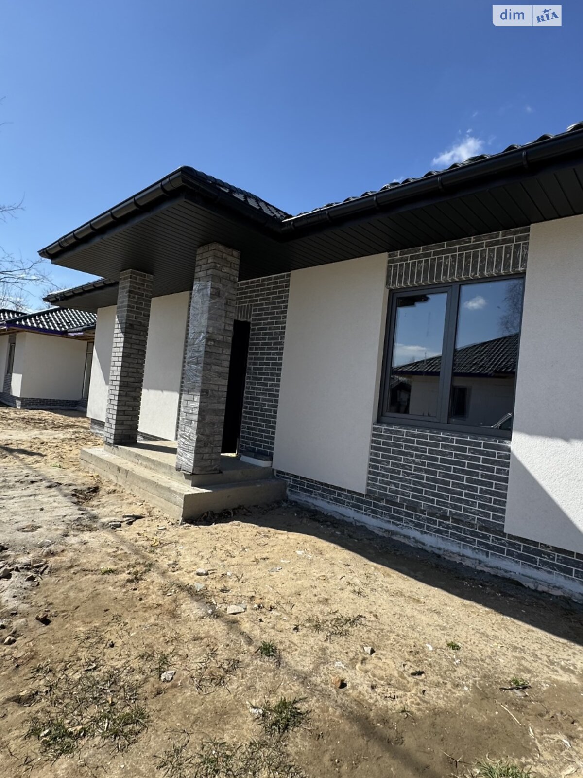 одноповерховий будинок з опаленням, 100 кв. м, кирпич. Продаж у Михайлівці-Рубежівці фото 1 одноповерховий будинок з опаленням, 100 кв. м, кирпич. Продаж у Михайлівці-Рубежівці фото 1