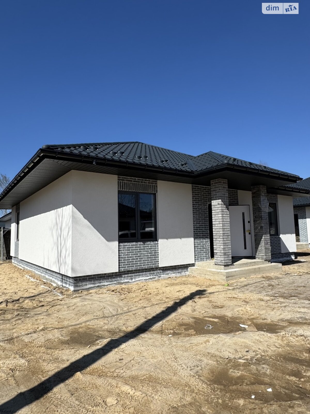 одноповерховий будинок з опаленням, 100 кв. м, кирпич. Продаж у Михайлівці-Рубежівці фото 1 одноповерховий будинок з опаленням, 100 кв. м, кирпич. Продаж у Михайлівці-Рубежівці фото 1