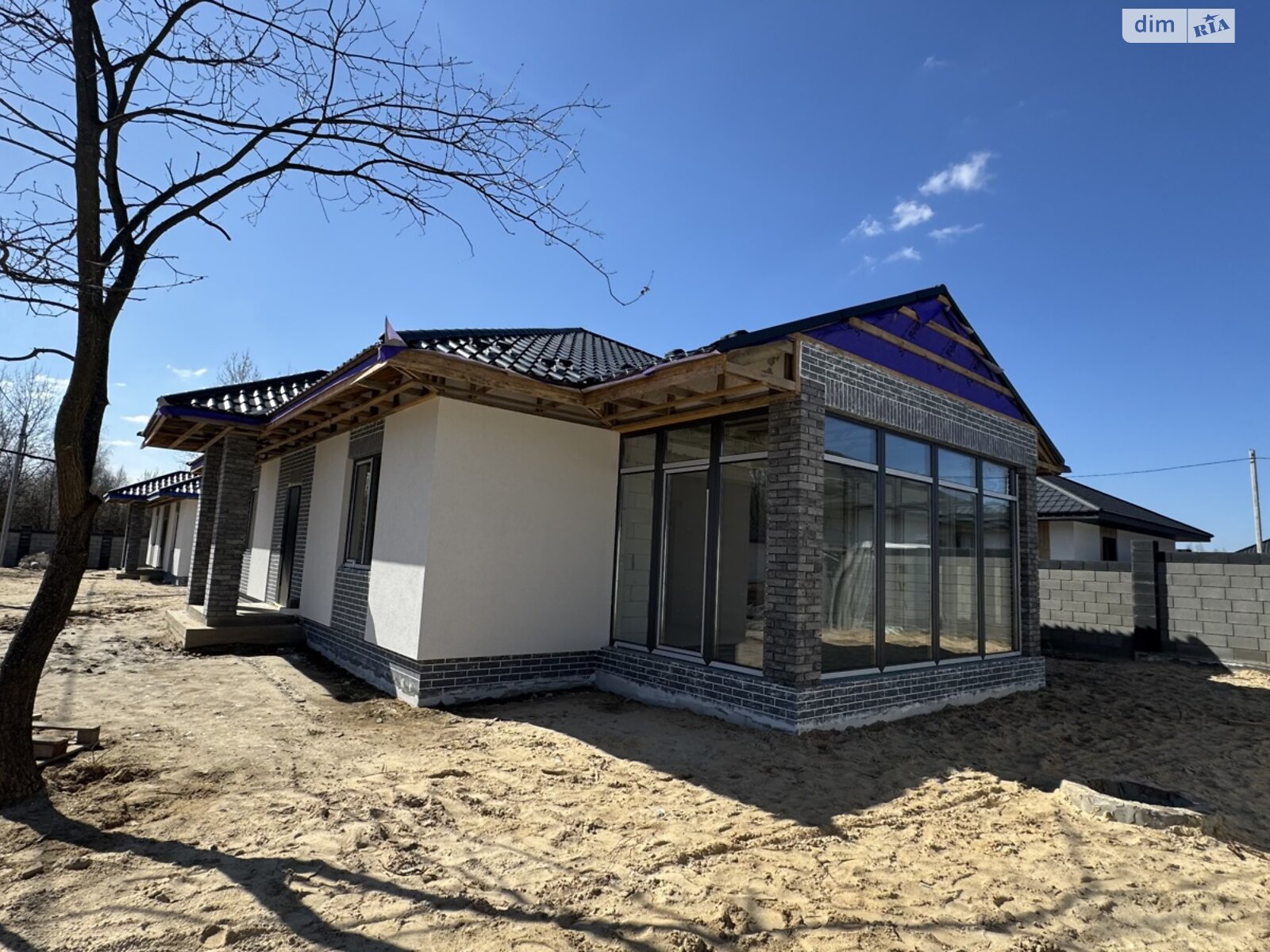 одноповерховий будинок з опаленням, 100 кв. м, кирпич. Продаж у Михайлівці-Рубежівці фото 1 одноповерховий будинок з опаленням, 100 кв. м, кирпич. Продаж у Михайлівці-Рубежівці фото 1