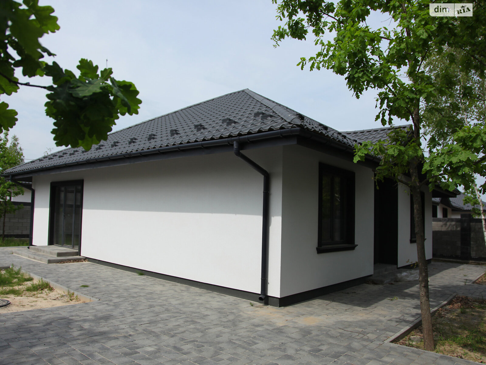 одноэтажный дом с отоплением, 97 кв. м, кирпич. Продажа в Михайловке-Рубежовке фото 1 одноэтажный дом с отоплением, 97 кв. м, кирпич. Продажа в Михайловке-Рубежовке фото 1