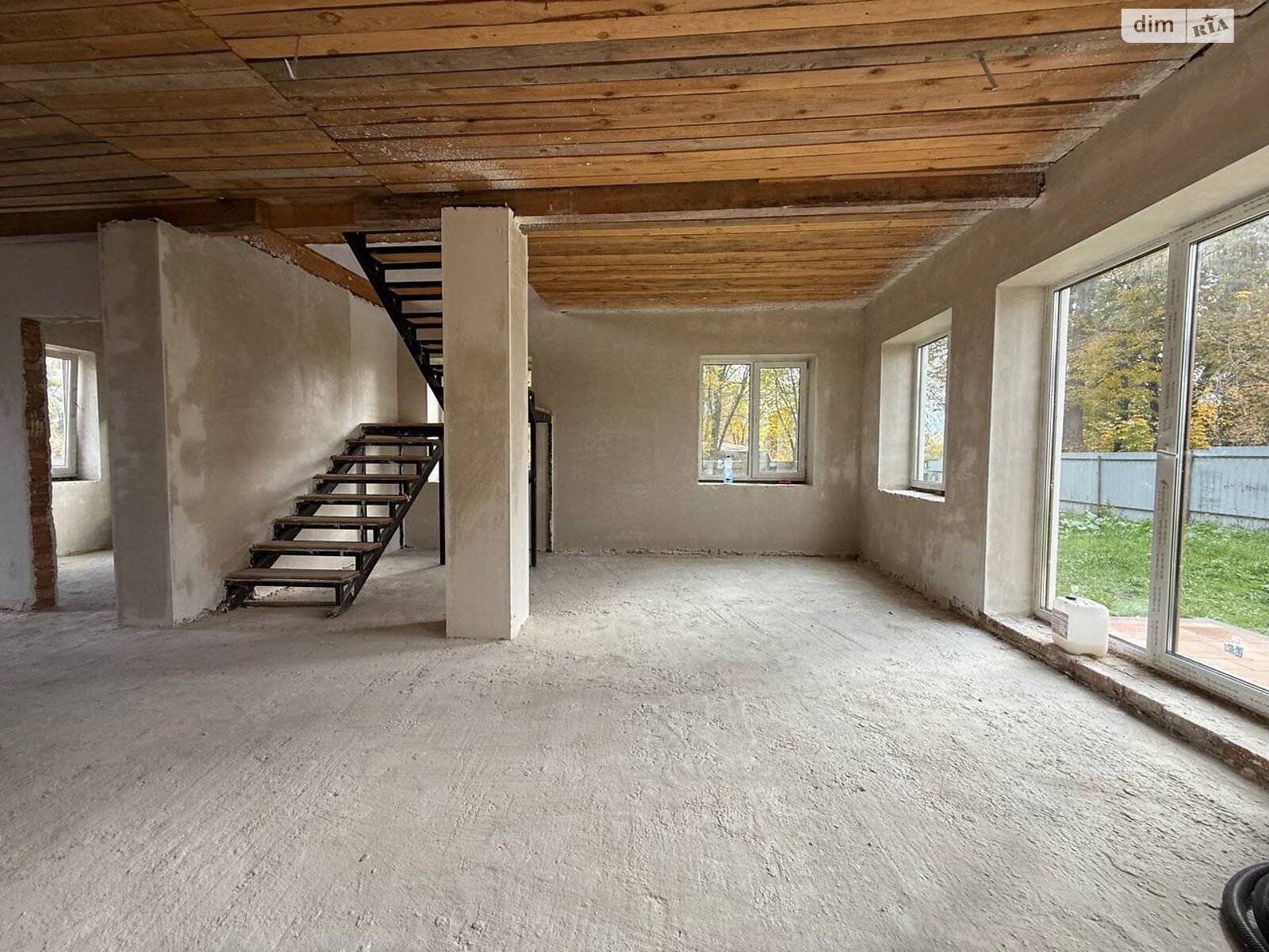 двухэтажный дом, 120 кв. м, кирпич. Продажа в Михайловке-Рубежовке фото 1