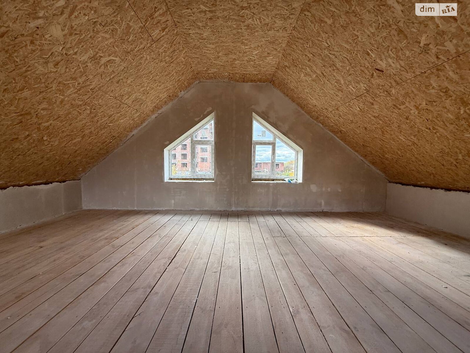 двухэтажный дом, 120 кв. м, кирпич. Продажа в Михайловке-Рубежовке фото 1