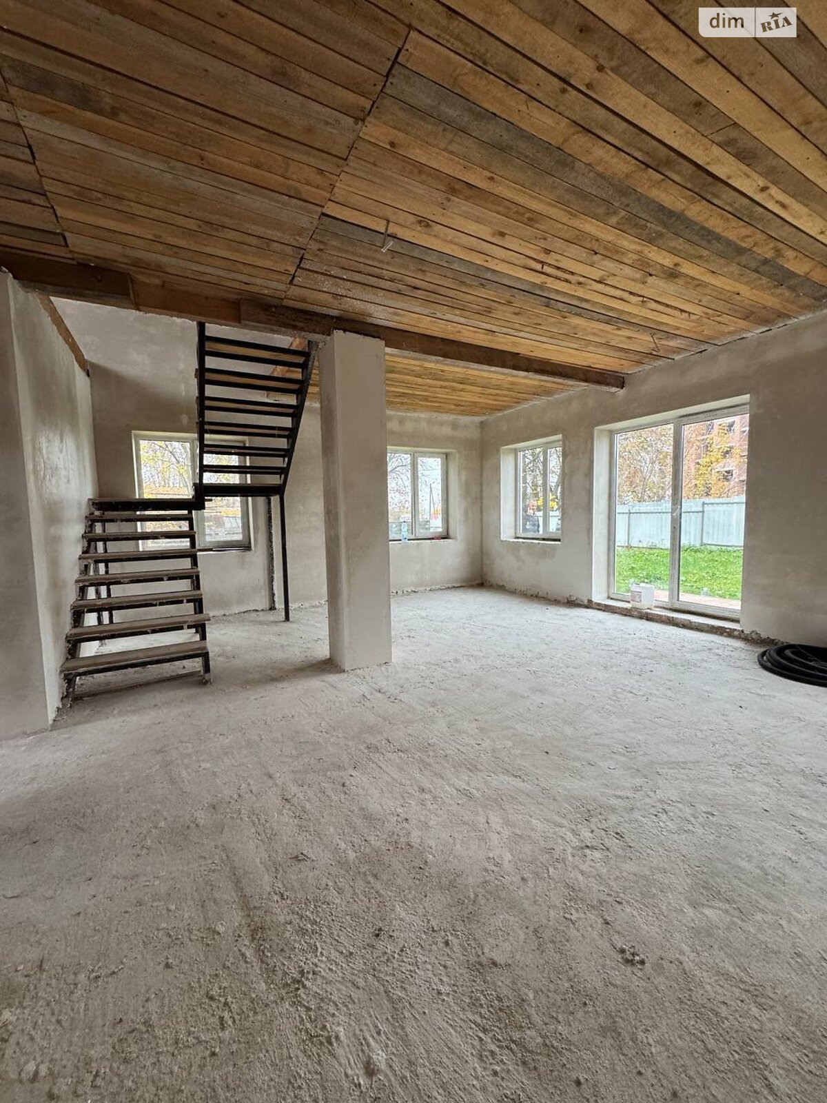 двухэтажный дом с отоплением, 120 кв. м, кирпич. Продажа в Михайловке-Рубежовке фото 1 двухэтажный дом с отоплением, 120 кв. м, кирпич. Продажа в Михайловке-Рубежовке фото 1