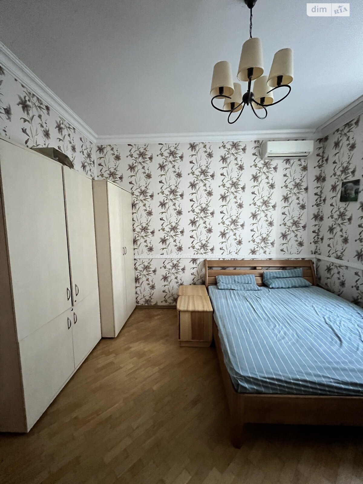 двухэтажный дом, 303.8 кв. м, кирпич. Продажа в Михайловке-Рубежовке фото 1