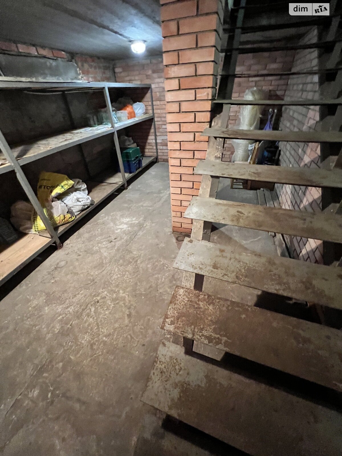 триповерховий будинок бесідка, 301.8 кв. м, цегла. Продаж у Михайлівці-Рубежівці фото 1 триповерховий будинок бесідка, 301.8 кв. м, цегла. Продаж у Михайлівці-Рубежівці фото 1