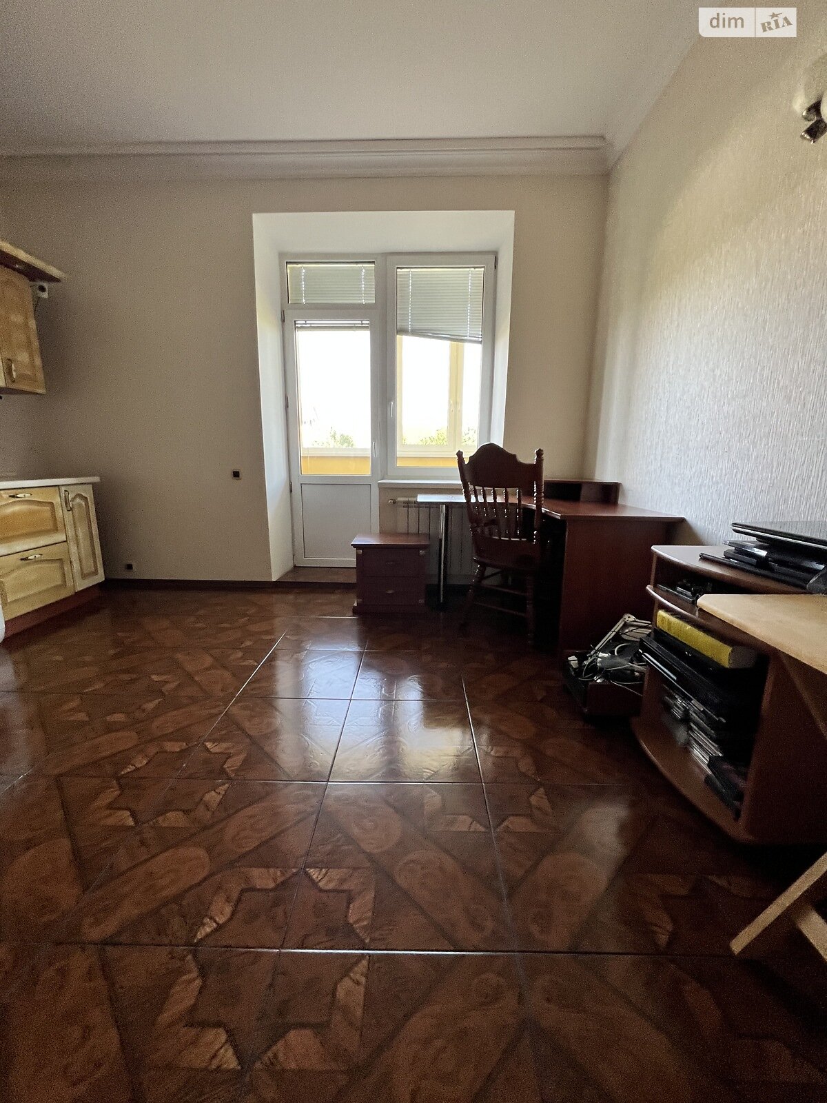 двухэтажный дом с верандой, 301.8 кв. м, кирпич. Продажа в Михайловке-Рубежовке фото 1 двухэтажный дом с верандой, 301.8 кв. м, кирпич. Продажа в Михайловке-Рубежовке фото 1