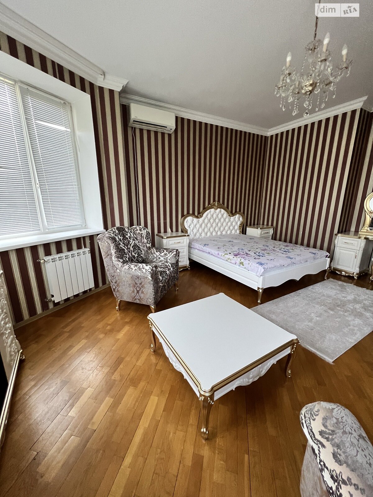 двухэтажный дом с верандой, 301.8 кв. м, кирпич. Продажа в Михайловке-Рубежовке фото 1 двухэтажный дом с верандой, 301.8 кв. м, кирпич. Продажа в Михайловке-Рубежовке фото 1