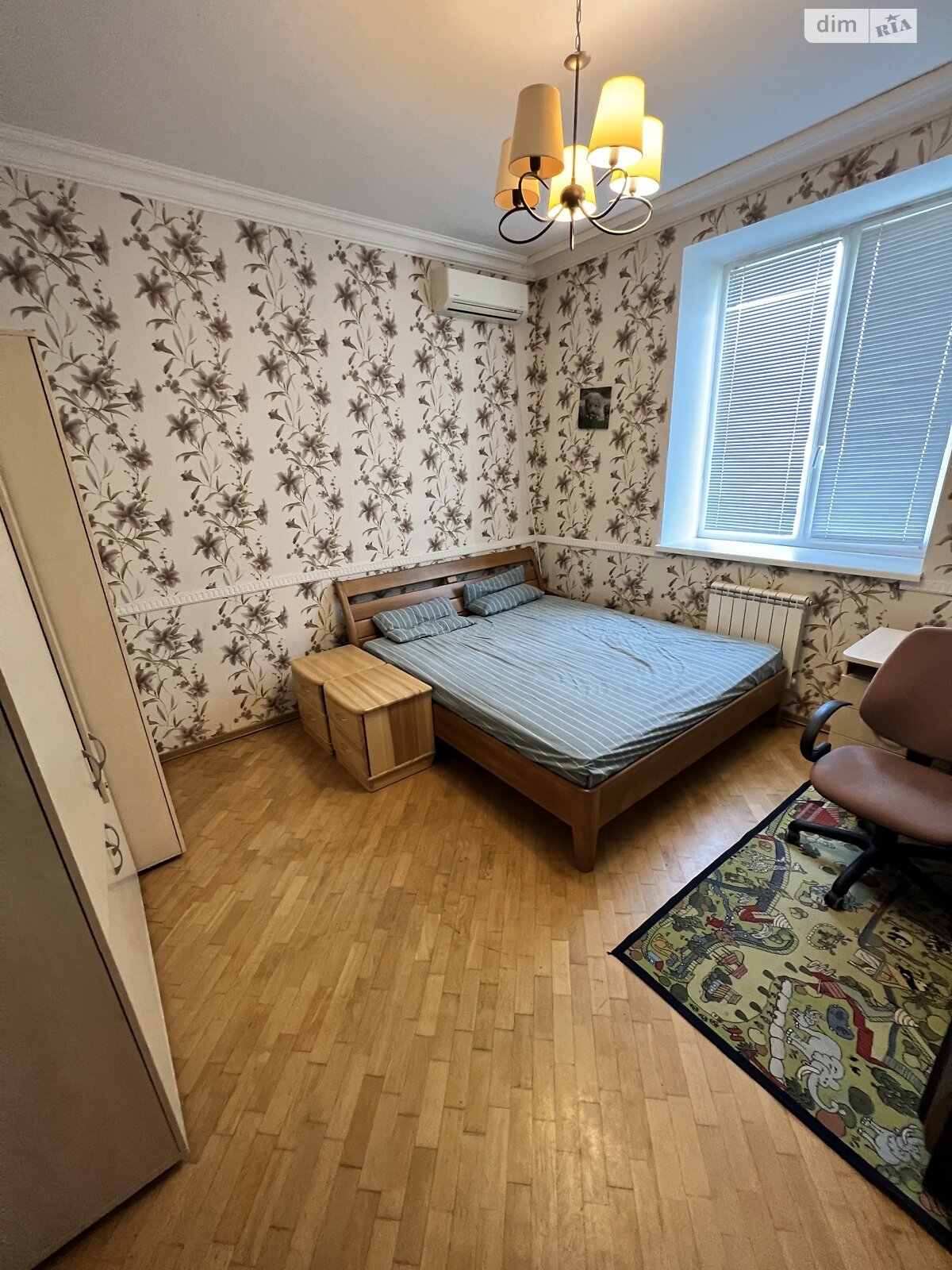 двухэтажный дом с верандой, 301.8 кв. м, кирпич. Продажа в Михайловке-Рубежовке фото 1 двухэтажный дом с верандой, 301.8 кв. м, кирпич. Продажа в Михайловке-Рубежовке фото 1