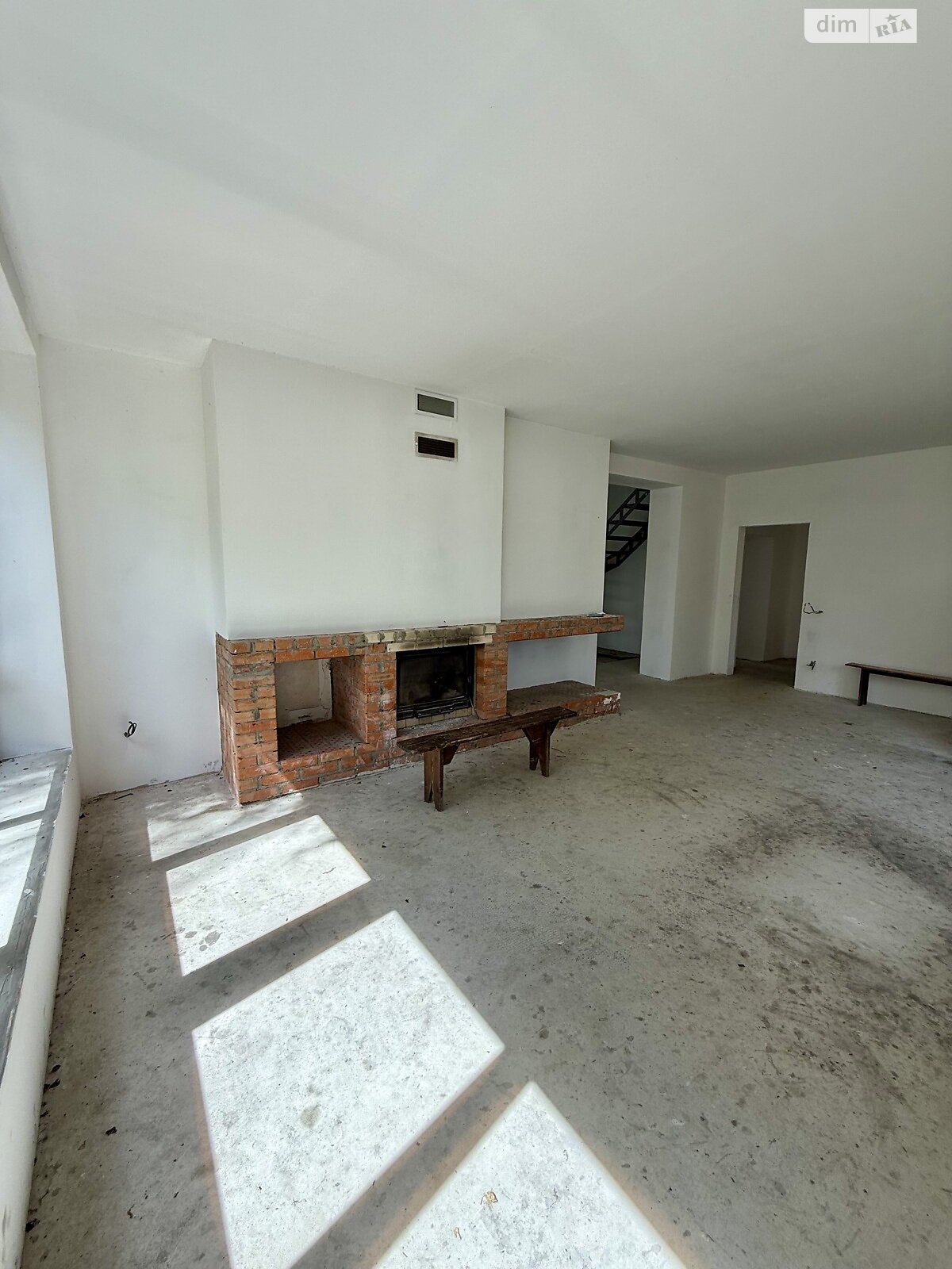 двухэтажный дом, 340 кв. м, кирпич. Продажа в Михайловке-Рубежовке фото 1 двухэтажный дом, 340 кв. м, кирпич. Продажа в Михайловке-Рубежовке фото 1