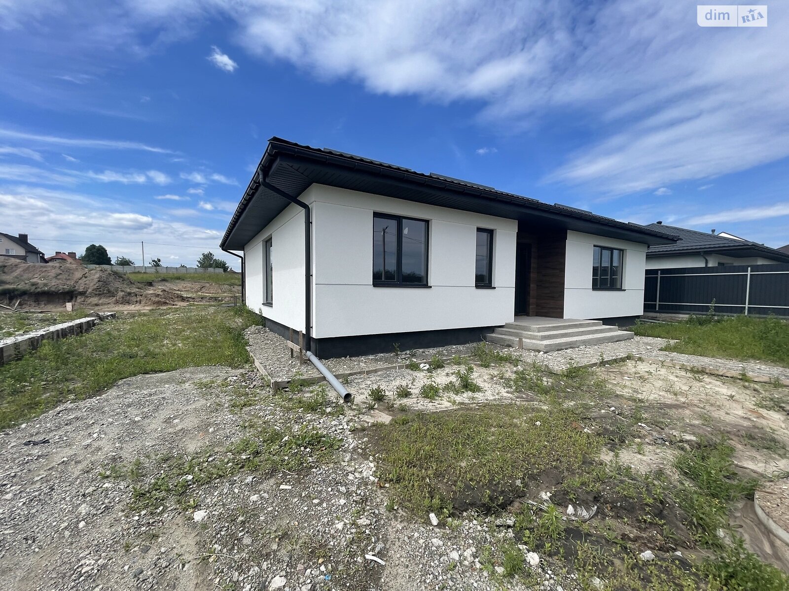 одноэтажный дом, 130 кв. м, газобетон. Продажа в Михайловке-Рубежовке фото 1 одноэтажный дом, 130 кв. м, газобетон. Продажа в Михайловке-Рубежовке фото 1