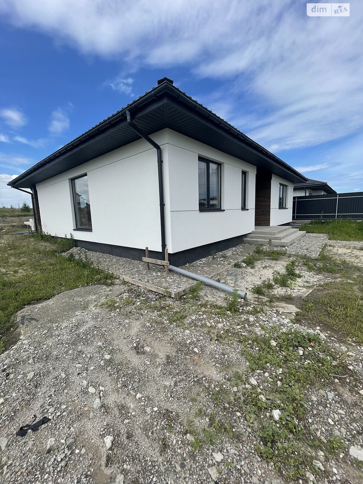 одноэтажный дом, 130 кв. м, газобетон. Продажа в Михайловке-Рубежовке фото 1 одноэтажный дом, 130 кв. м, газобетон. Продажа в Михайловке-Рубежовке фото 1