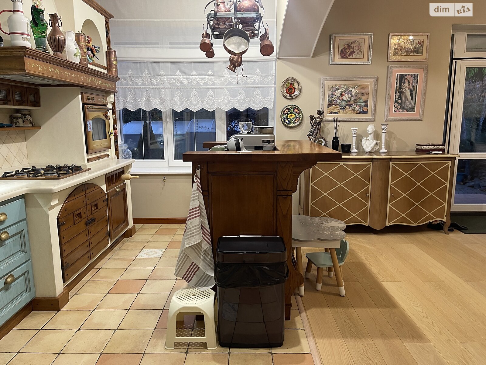 двухэтажный дом с гаражом, 208.1 кв. м, кирпич. Продажа в Михайловке-Рубежовке фото 1 двухэтажный дом с гаражом, 208.1 кв. м, кирпич. Продажа в Михайловке-Рубежовке фото 1