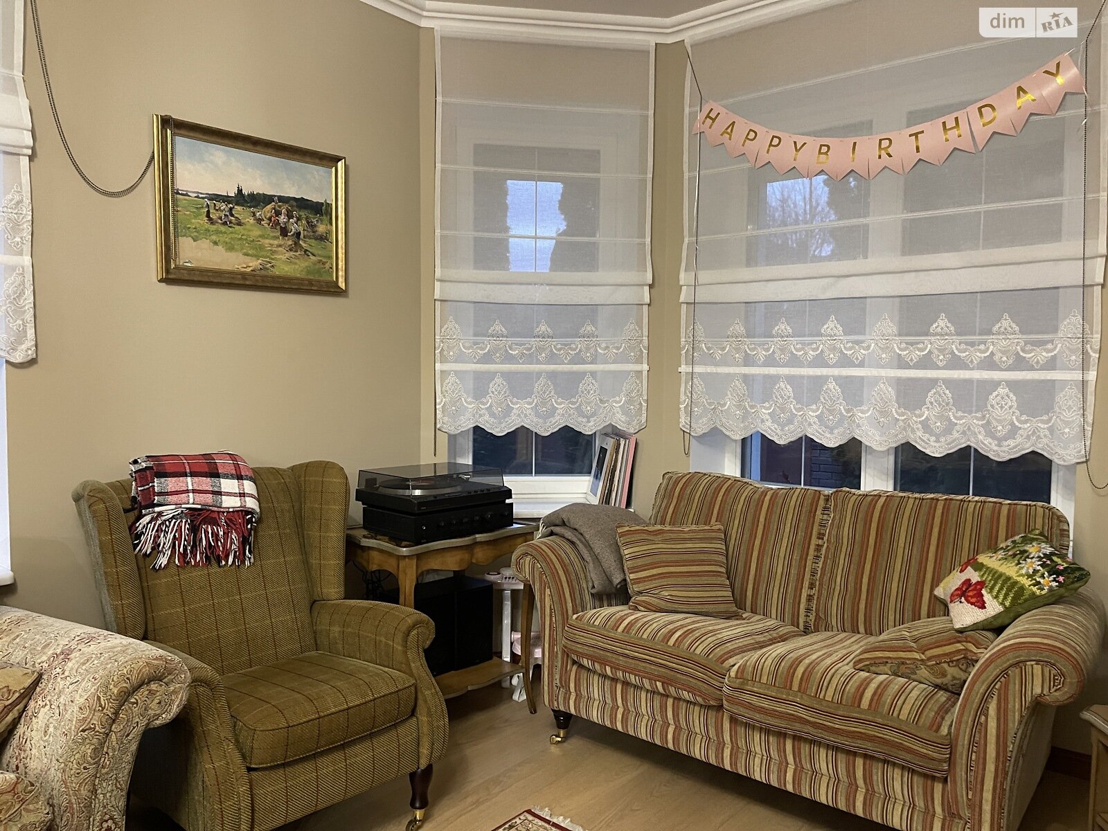 двухэтажный дом с гаражом, 208.1 кв. м, кирпич. Продажа в Михайловке-Рубежовке фото 1 двухэтажный дом с гаражом, 208.1 кв. м, кирпич. Продажа в Михайловке-Рубежовке фото 1