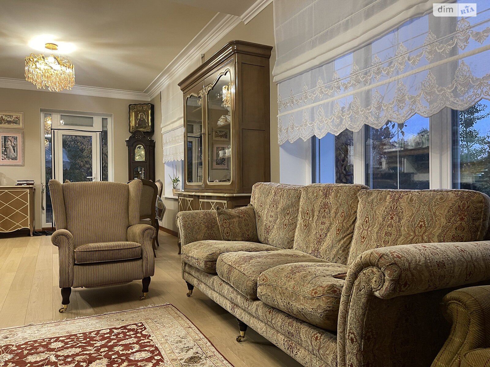 двухэтажный дом с гаражом, 208.1 кв. м, кирпич. Продажа в Михайловке-Рубежовке фото 1 двухэтажный дом с гаражом, 208.1 кв. м, кирпич. Продажа в Михайловке-Рубежовке фото 1