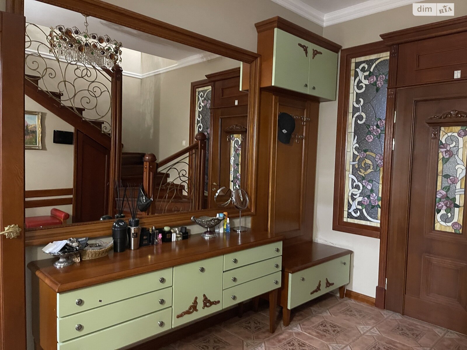 двухэтажный дом с гаражом, 208.1 кв. м, кирпич. Продажа в Михайловке-Рубежовке фото 1 двухэтажный дом с гаражом, 208.1 кв. м, кирпич. Продажа в Михайловке-Рубежовке фото 1