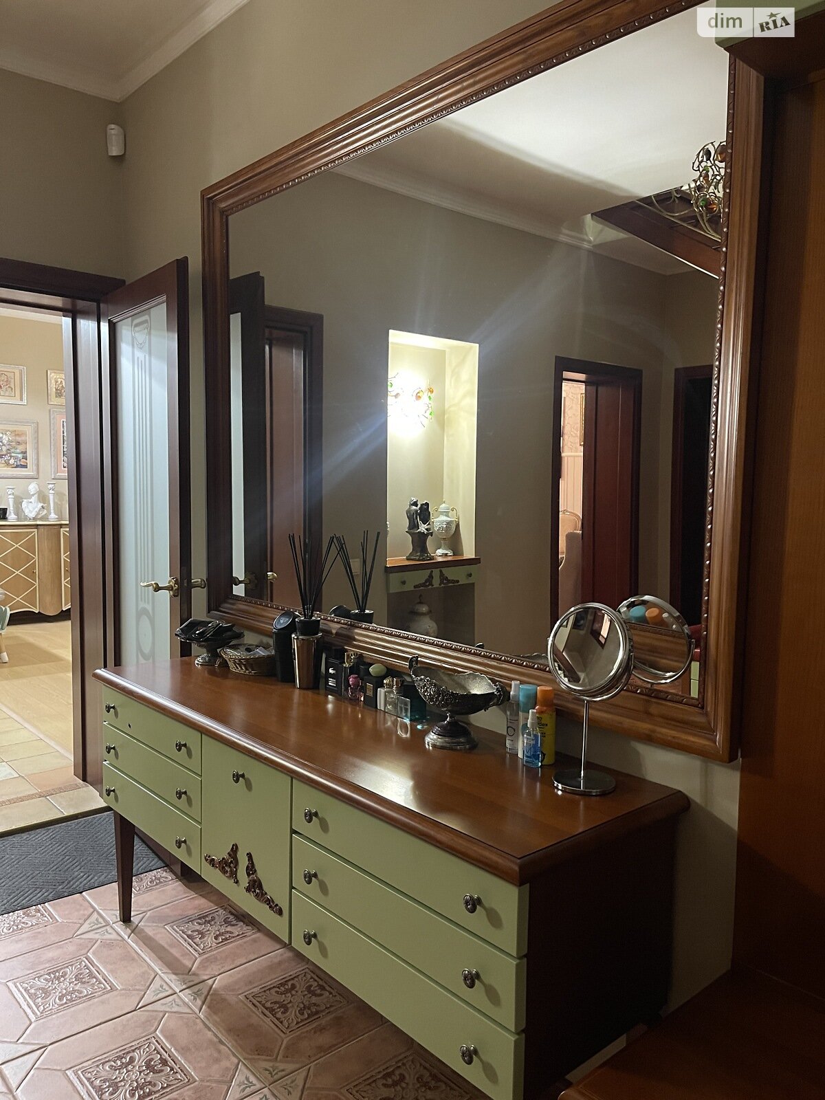 двухэтажный дом с гаражом, 208.1 кв. м, кирпич. Продажа в Михайловке-Рубежовке фото 1 двухэтажный дом с гаражом, 208.1 кв. м, кирпич. Продажа в Михайловке-Рубежовке фото 1