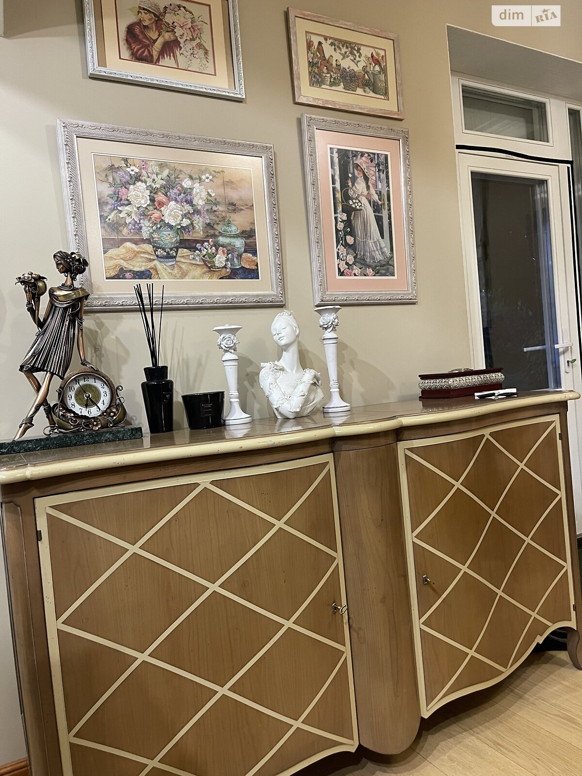 двухэтажный дом с гаражом, 208.1 кв. м, кирпич. Продажа в Михайловке-Рубежовке фото 1 двухэтажный дом с гаражом, 208.1 кв. м, кирпич. Продажа в Михайловке-Рубежовке фото 1