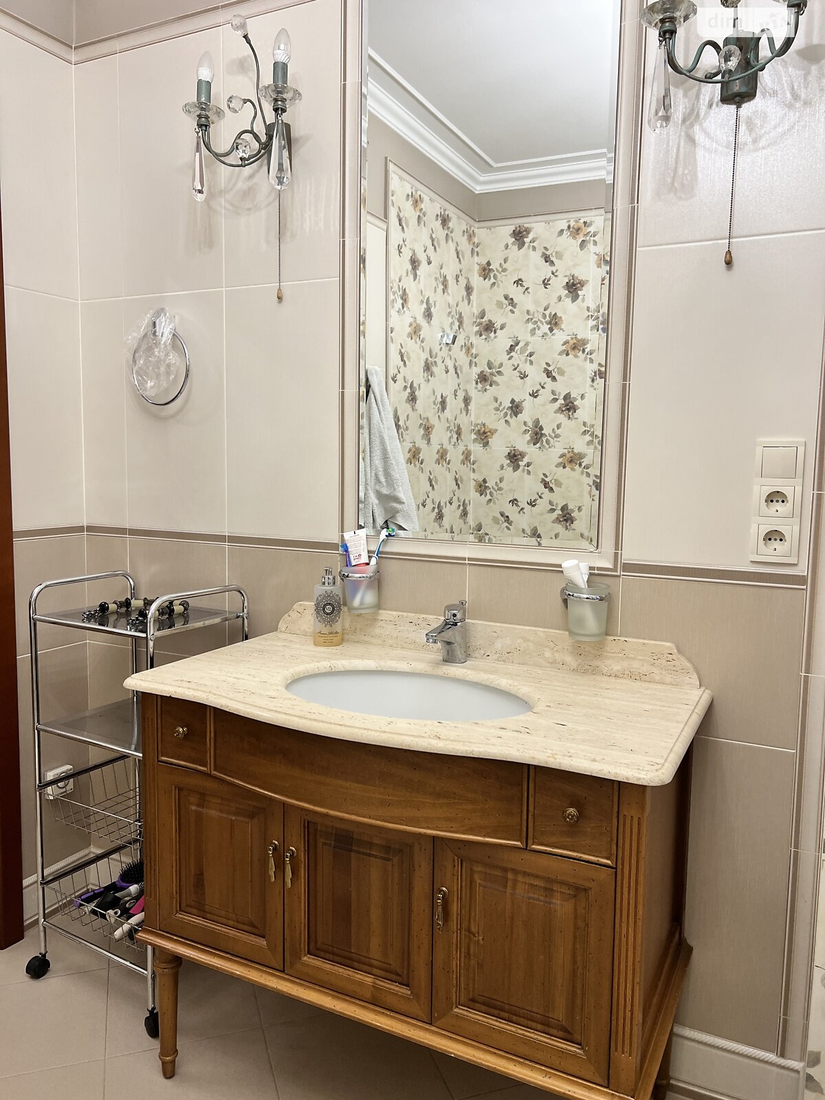 двухэтажный дом с гаражом, 208.1 кв. м, кирпич. Продажа в Михайловке-Рубежовке фото 1 двухэтажный дом с гаражом, 208.1 кв. м, кирпич. Продажа в Михайловке-Рубежовке фото 1