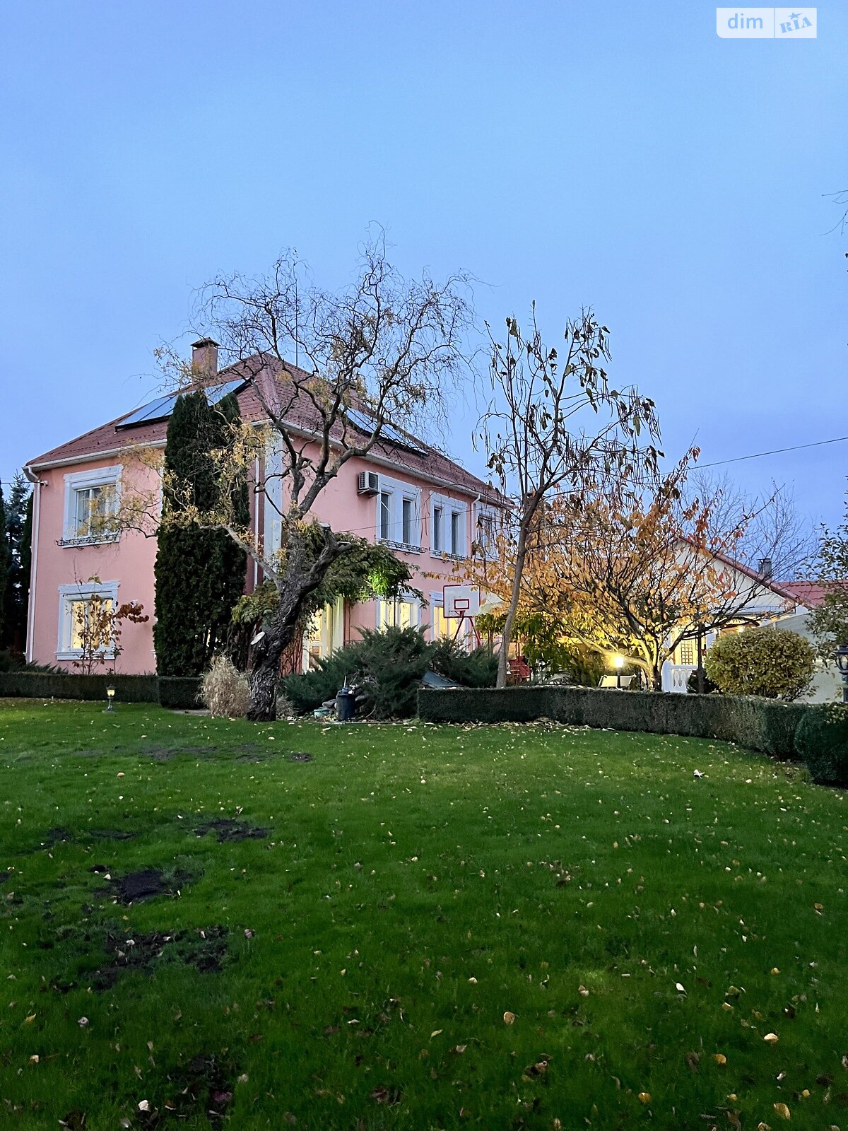 двухэтажный дом с гаражом, 208.1 кв. м, кирпич. Продажа в Михайловке-Рубежовке фото 1 двухэтажный дом с гаражом, 208.1 кв. м, кирпич. Продажа в Михайловке-Рубежовке фото 1