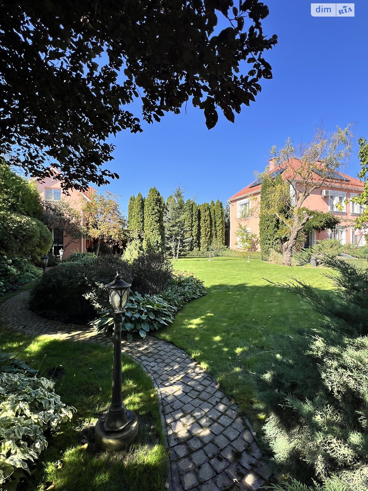 двухэтажный дом с гаражом, 208.1 кв. м, кирпич. Продажа в Михайловке-Рубежовке фото 1 двухэтажный дом с гаражом, 208.1 кв. м, кирпич. Продажа в Михайловке-Рубежовке фото 1