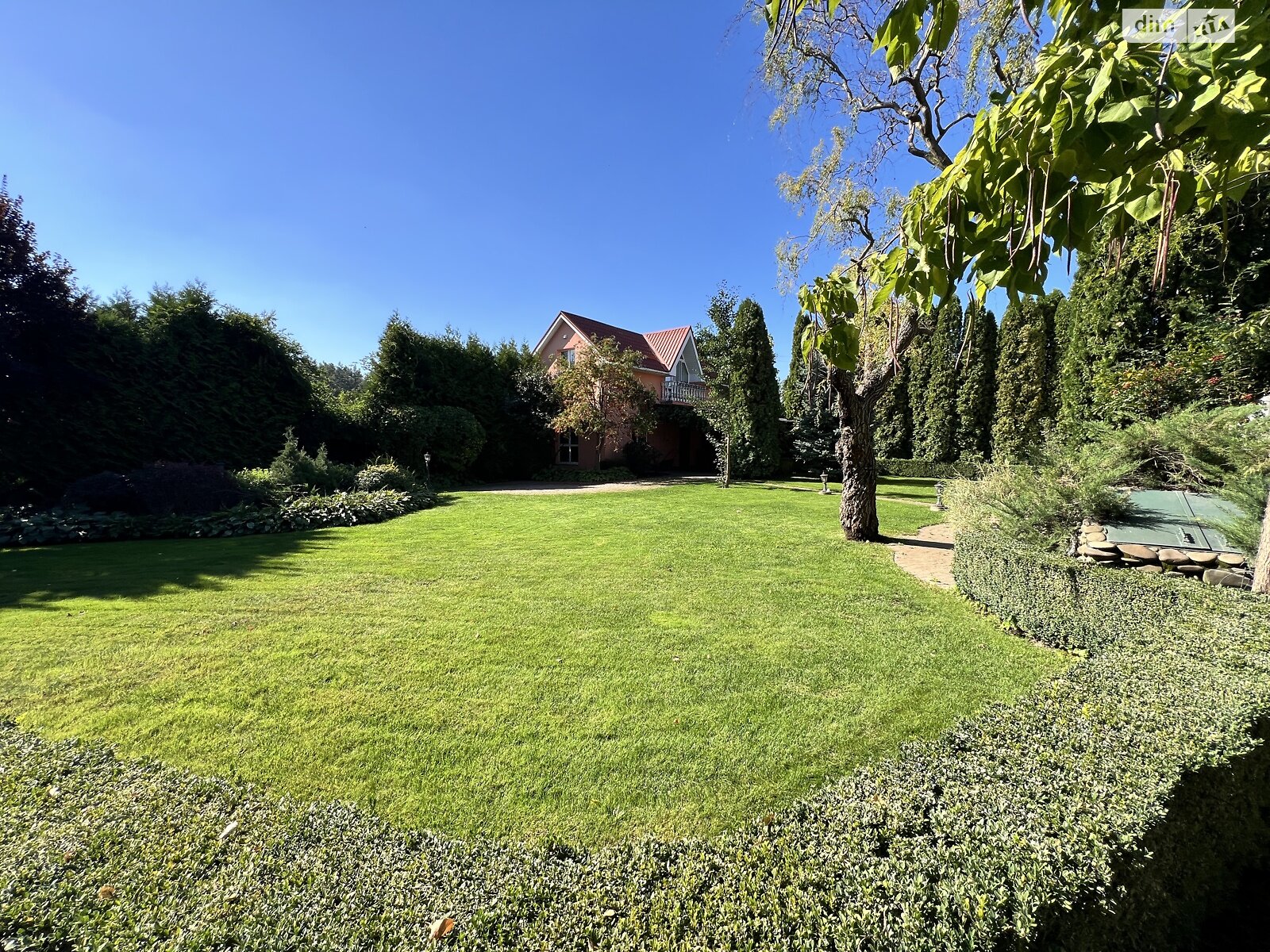 двухэтажный дом с гаражом, 208.1 кв. м, кирпич. Продажа в Михайловке-Рубежовке фото 1 двухэтажный дом с гаражом, 208.1 кв. м, кирпич. Продажа в Михайловке-Рубежовке фото 1