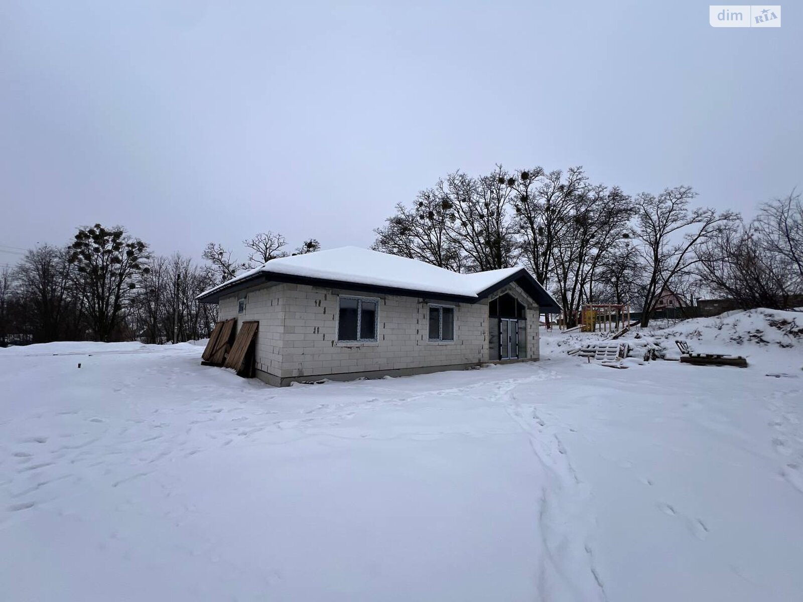 одноэтажный дом, 111 кв. м, кирпич. Продажа в Михайловке-Рубежовке фото 1