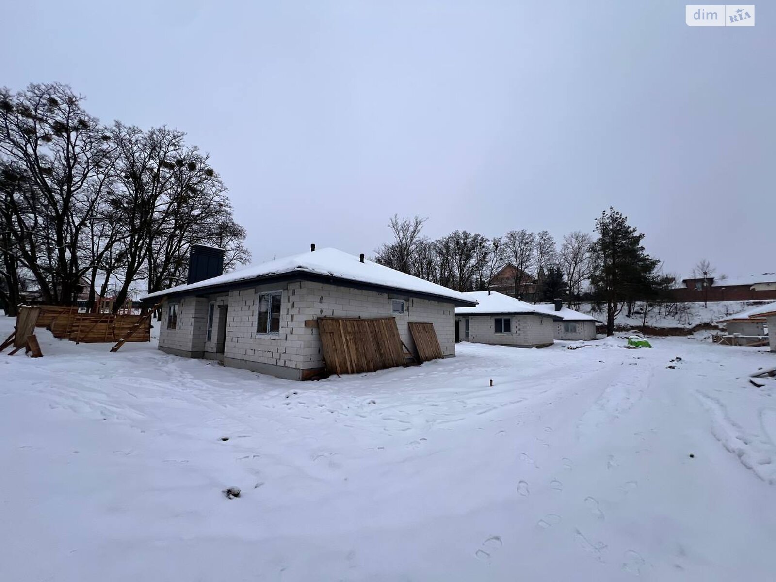 одноэтажный дом, 111 кв. м, кирпич. Продажа в Михайловке-Рубежовке фото 1