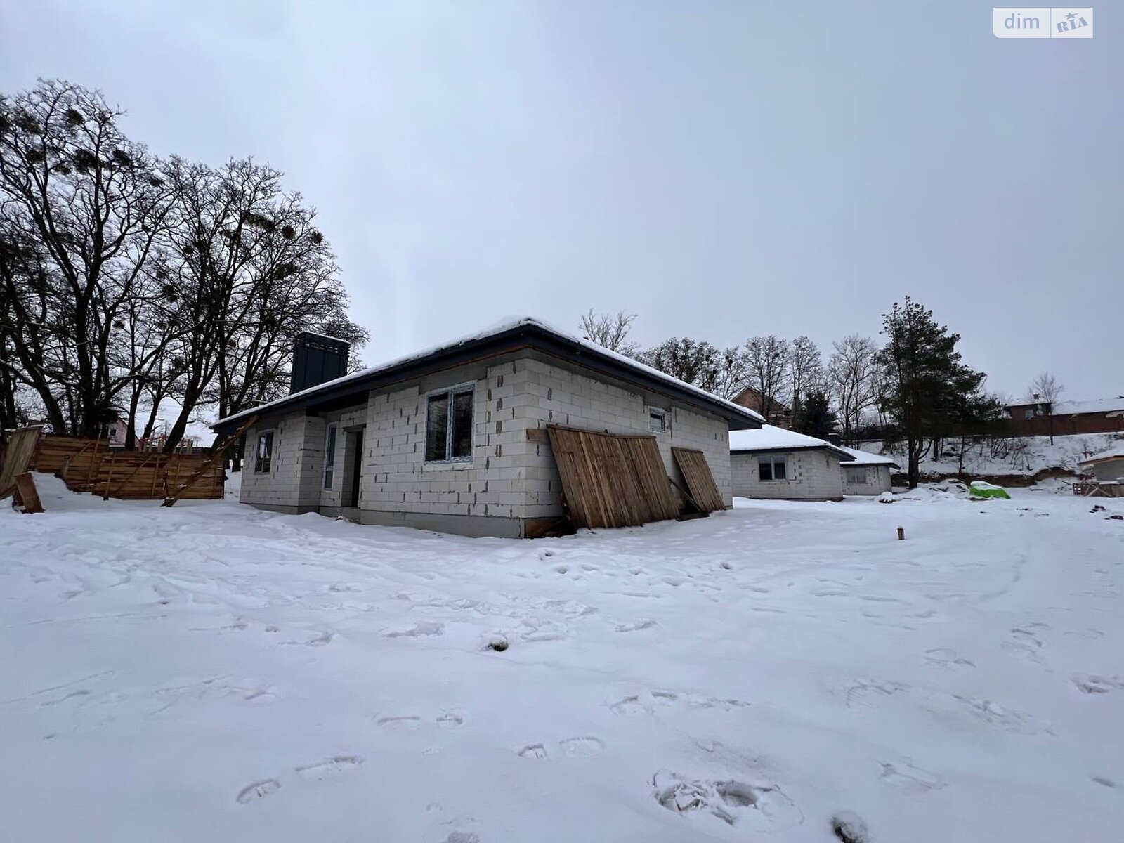 одноэтажный дом, 111 кв. м, кирпич. Продажа в Михайловке-Рубежовке фото 1