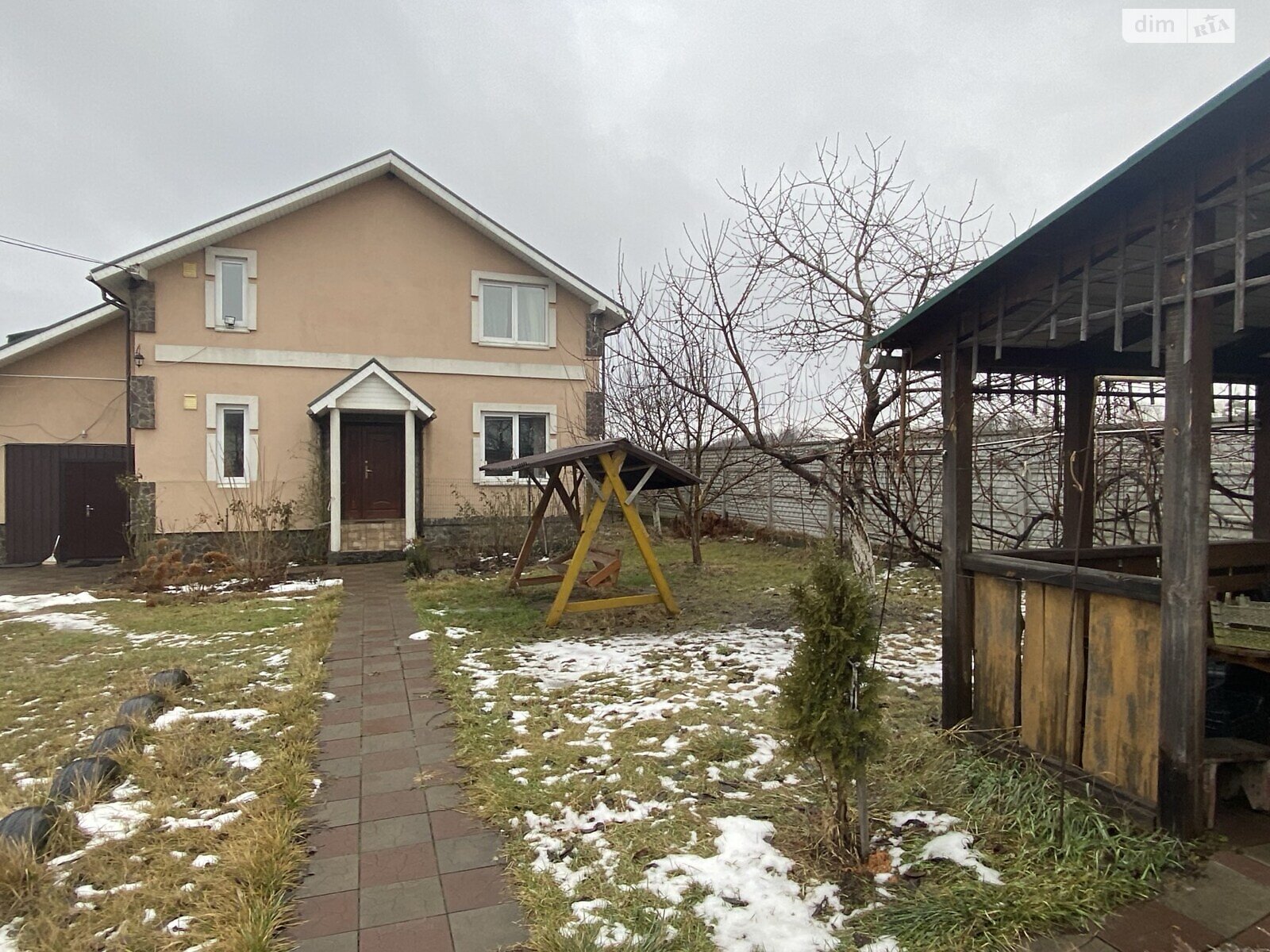 двухэтажный дом с ремонтом, 210.3 кв. м, кирпич. Продажа в Михайловке-Рубежовке фото 1 двухэтажный дом с ремонтом, 210.3 кв. м, кирпич. Продажа в Михайловке-Рубежовке фото 1