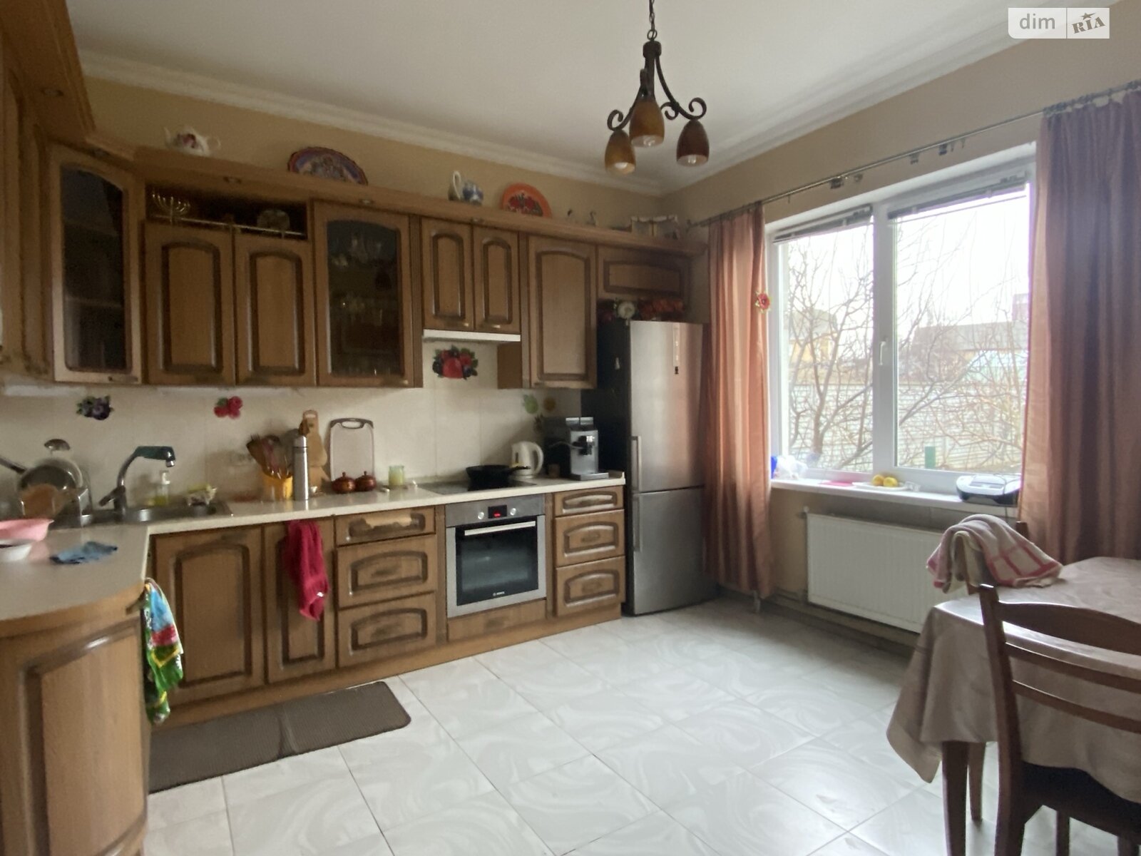 двухэтажный дом с ремонтом, 210.3 кв. м, кирпич. Продажа в Михайловке-Рубежовке фото 1 двухэтажный дом с ремонтом, 210.3 кв. м, кирпич. Продажа в Михайловке-Рубежовке фото 1