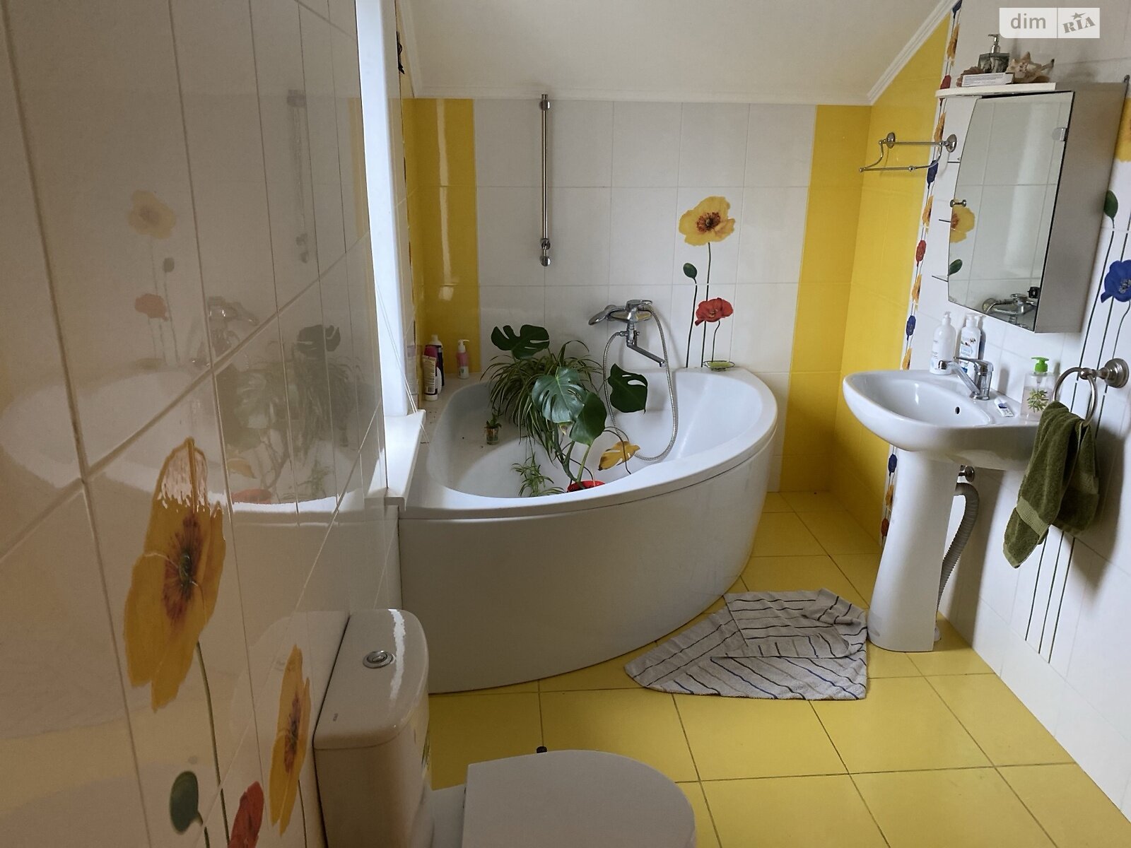двухэтажный дом с ремонтом, 210.3 кв. м, кирпич. Продажа в Михайловке-Рубежовке фото 1 двухэтажный дом с ремонтом, 210.3 кв. м, кирпич. Продажа в Михайловке-Рубежовке фото 1