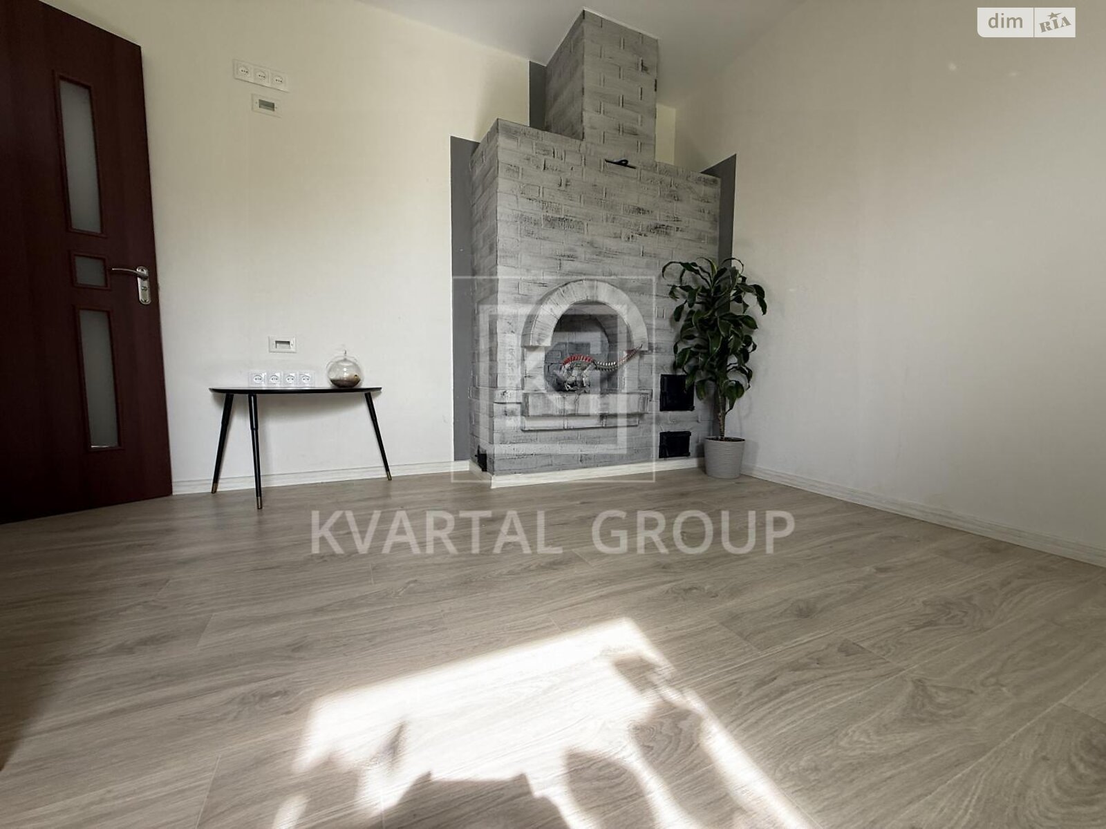 одноэтажный дом с верандой, 73.4 кв. м, кирпич. Продажа в Михайловке-Рубежовке фото 1