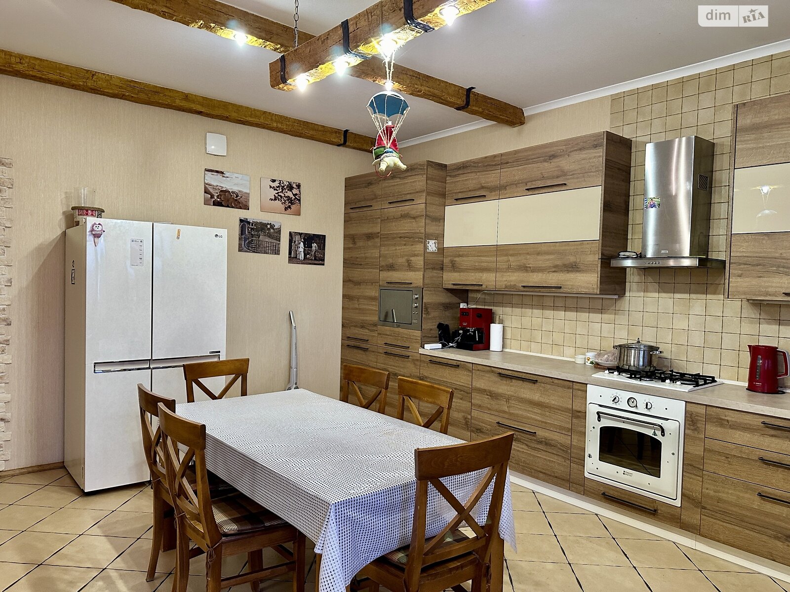 двухэтажный дом с верандой, 529.3 кв. м, кирпич. Продажа в Михайловке-Рубежовке фото 1 двухэтажный дом с верандой, 529.3 кв. м, кирпич. Продажа в Михайловке-Рубежовке фото 1