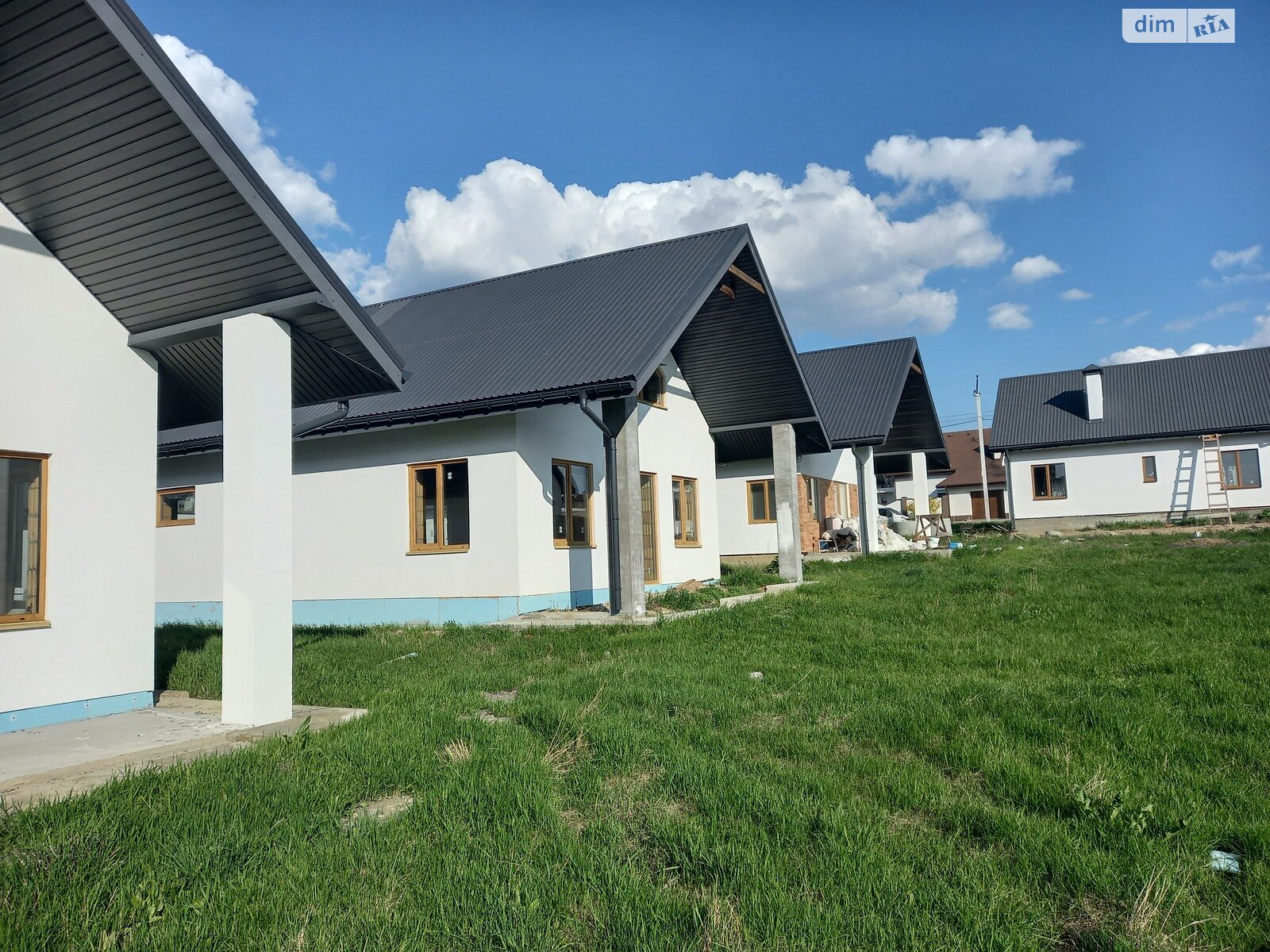 двоповерховий будинок з опаленням, 115 кв. м, цегла. Продаж у Михайлівці-Рубежівці фото 1 двоповерховий будинок з опаленням, 115 кв. м, цегла. Продаж у Михайлівці-Рубежівці фото 1