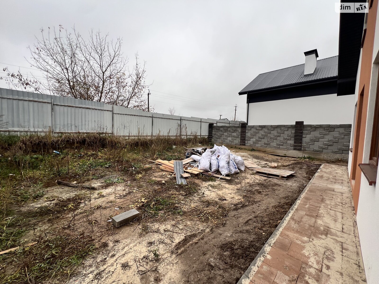 двоповерховий будинок з опаленням, 120 кв. м, цегла. Продаж у Михайлівці-Рубежівці фото 1 двоповерховий будинок з опаленням, 120 кв. м, цегла. Продаж у Михайлівці-Рубежівці фото 1