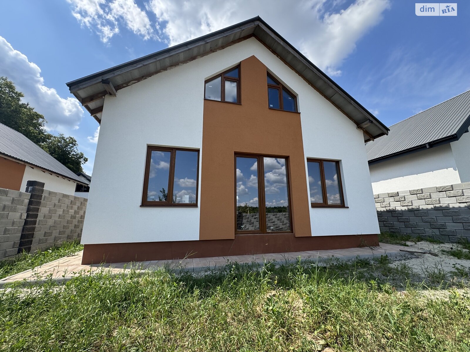 двухэтажный дом, 95 кв. м, кирпич. Продажа в Михайловке-Рубежовке фото 1 двухэтажный дом, 95 кв. м, кирпич. Продажа в Михайловке-Рубежовке фото 1