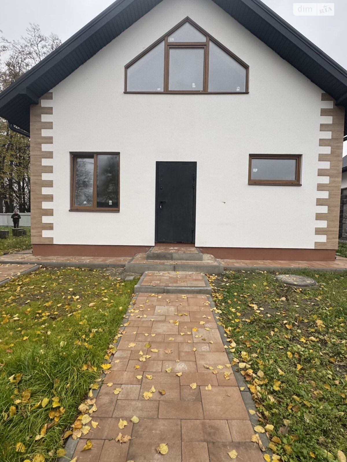 двухэтажный дом с отоплением, 120 кв. м, кирпич. Продажа в Михайловке-Рубежовке фото 1