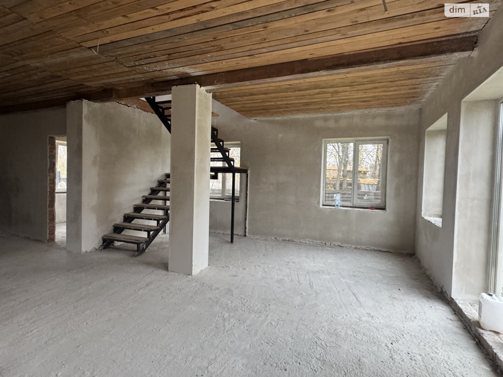 двухэтажный дом с отоплением, 120 кв. м, кирпич. Продажа в Михайловке-Рубежовке фото 1