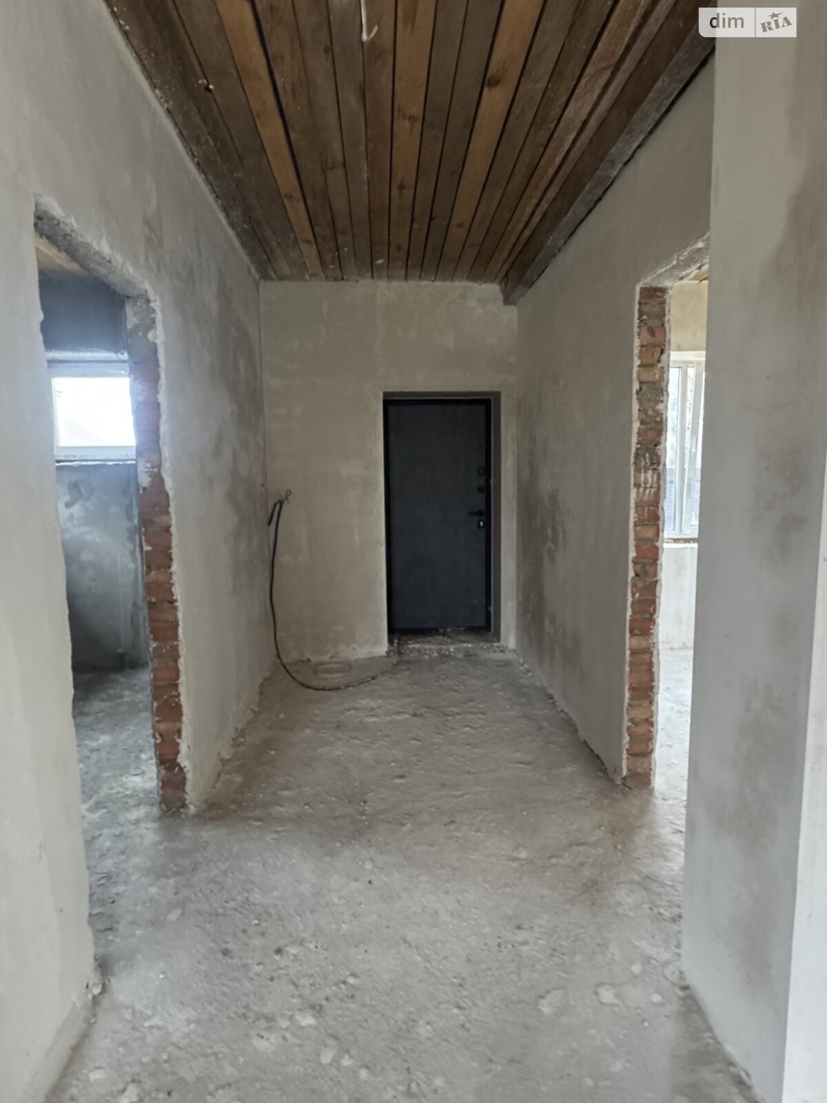 двухэтажный дом с отоплением, 120 кв. м, кирпич. Продажа в Михайловке-Рубежовке фото 1