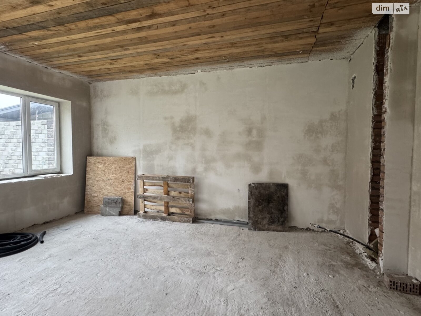 двухэтажный дом с отоплением, 120 кв. м, кирпич. Продажа в Михайловке-Рубежовке фото 1