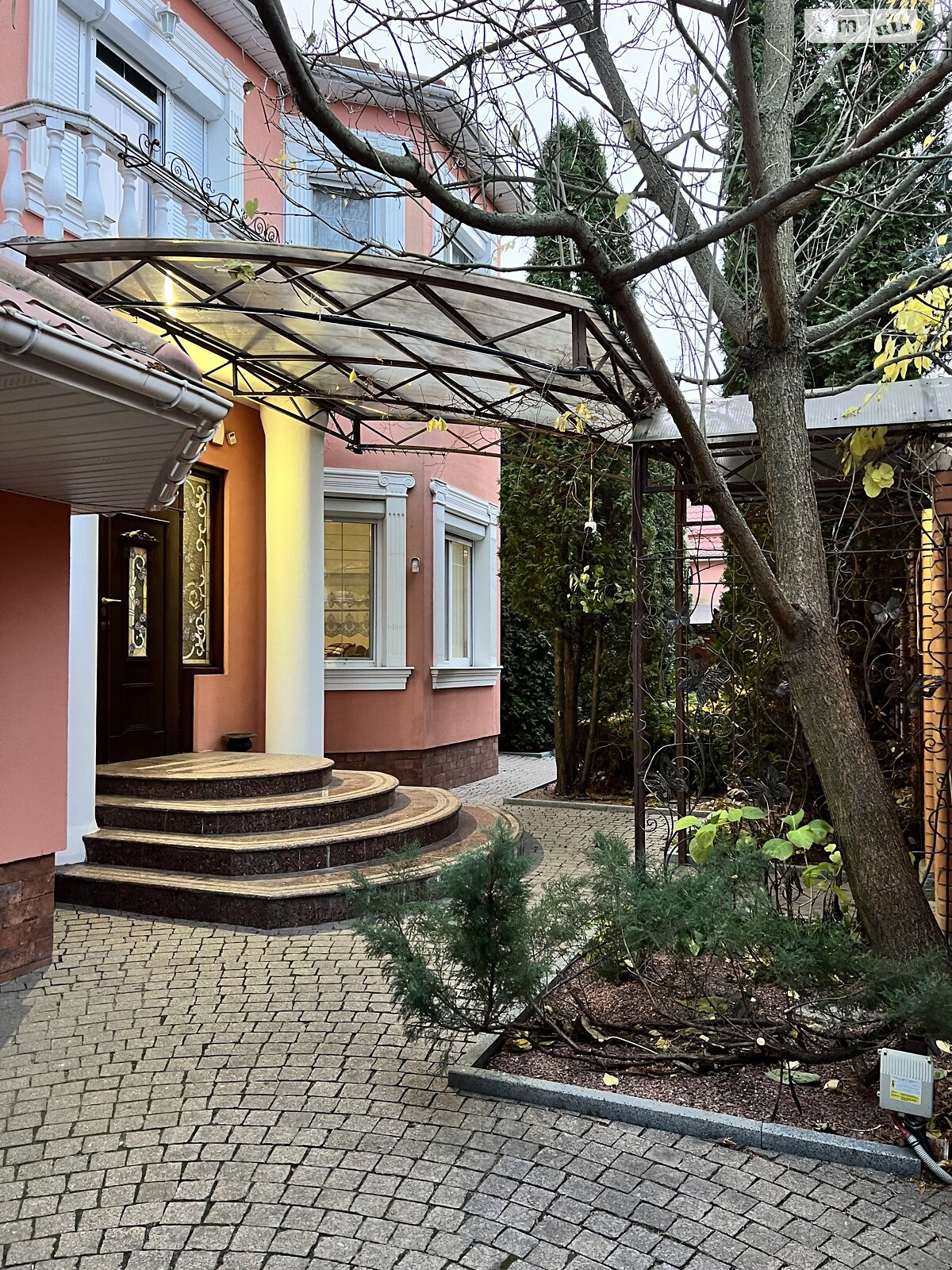 двухэтажный дом с верандой, 208.1 кв. м, кирпич. Продажа в Михайловке-Рубежовке фото 1 двухэтажный дом с верандой, 208.1 кв. м, кирпич. Продажа в Михайловке-Рубежовке фото 1