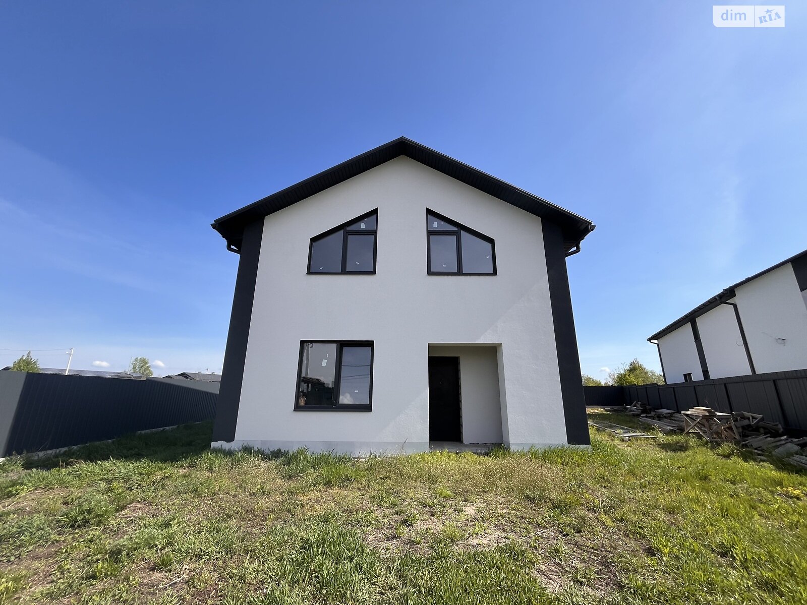 двухэтажный дом, 138 кв. м, пеноблок. Продажа в Михайловке-Рубежовке фото 1 двухэтажный дом, 138 кв. м, пеноблок. Продажа в Михайловке-Рубежовке фото 1