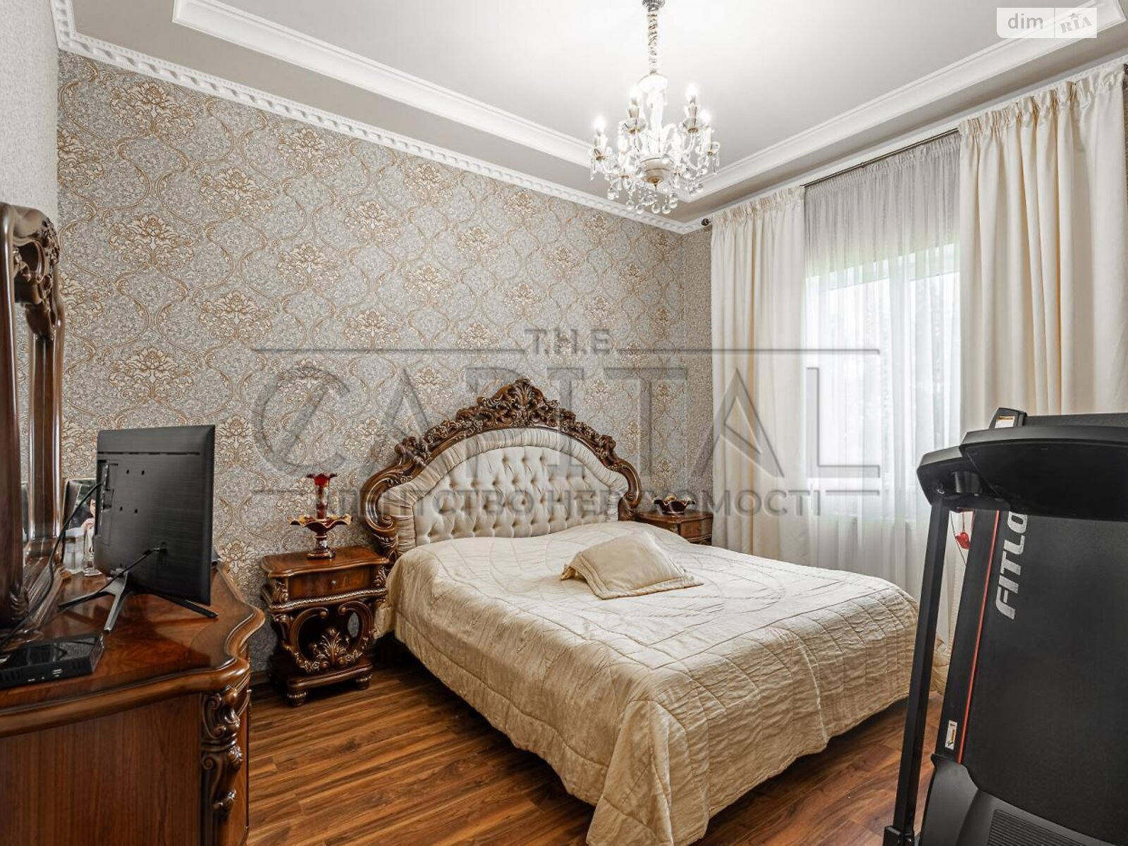 двухэтажный дом с балконом, 360 кв. м, кирпич. Продажа в Михайловке-Рубежовке фото 1 двухэтажный дом с балконом, 360 кв. м, кирпич. Продажа в Михайловке-Рубежовке фото 1