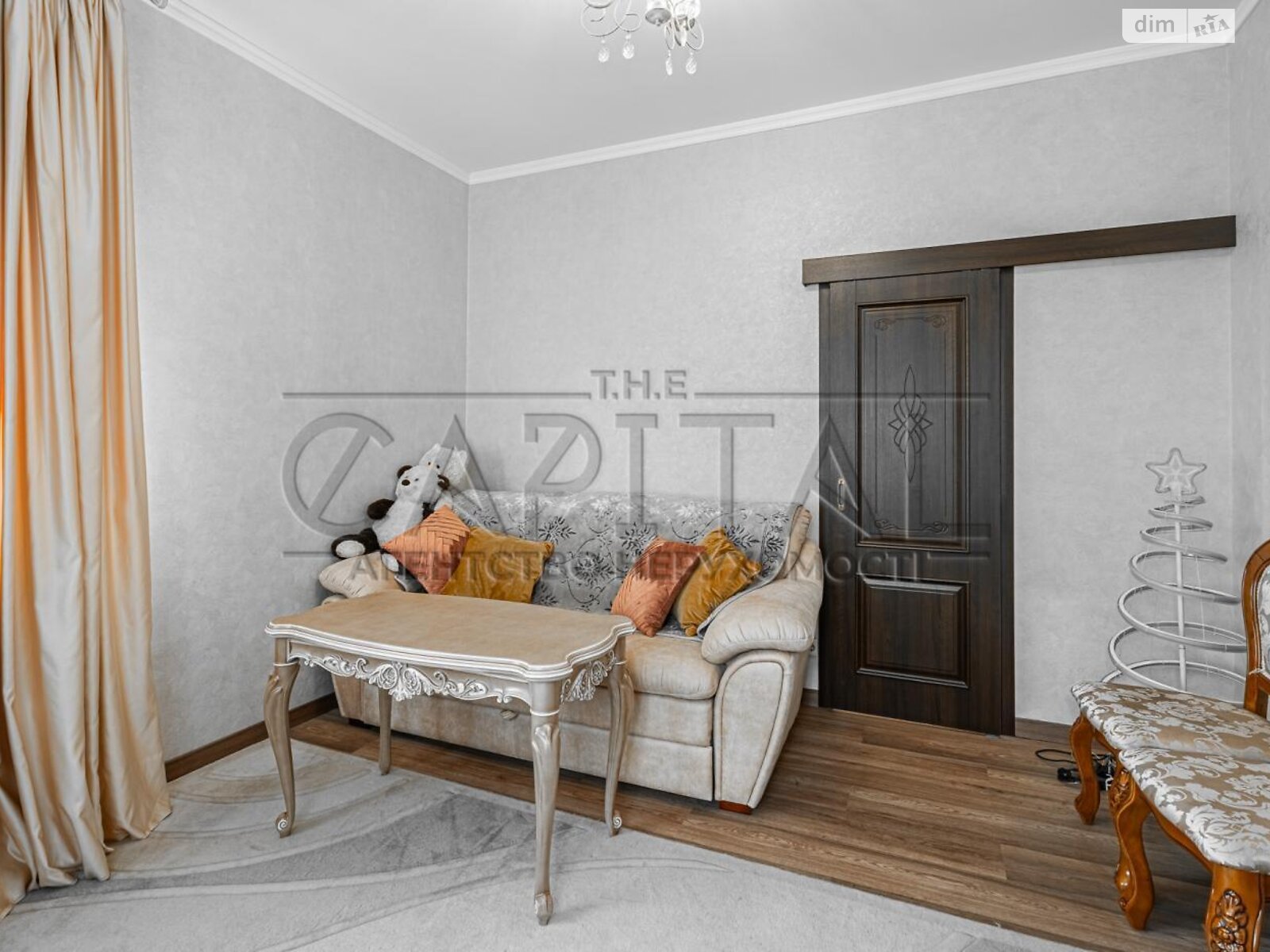 двухэтажный дом с балконом, 360 кв. м, кирпич. Продажа в Михайловке-Рубежовке фото 1 двухэтажный дом с балконом, 360 кв. м, кирпич. Продажа в Михайловке-Рубежовке фото 1