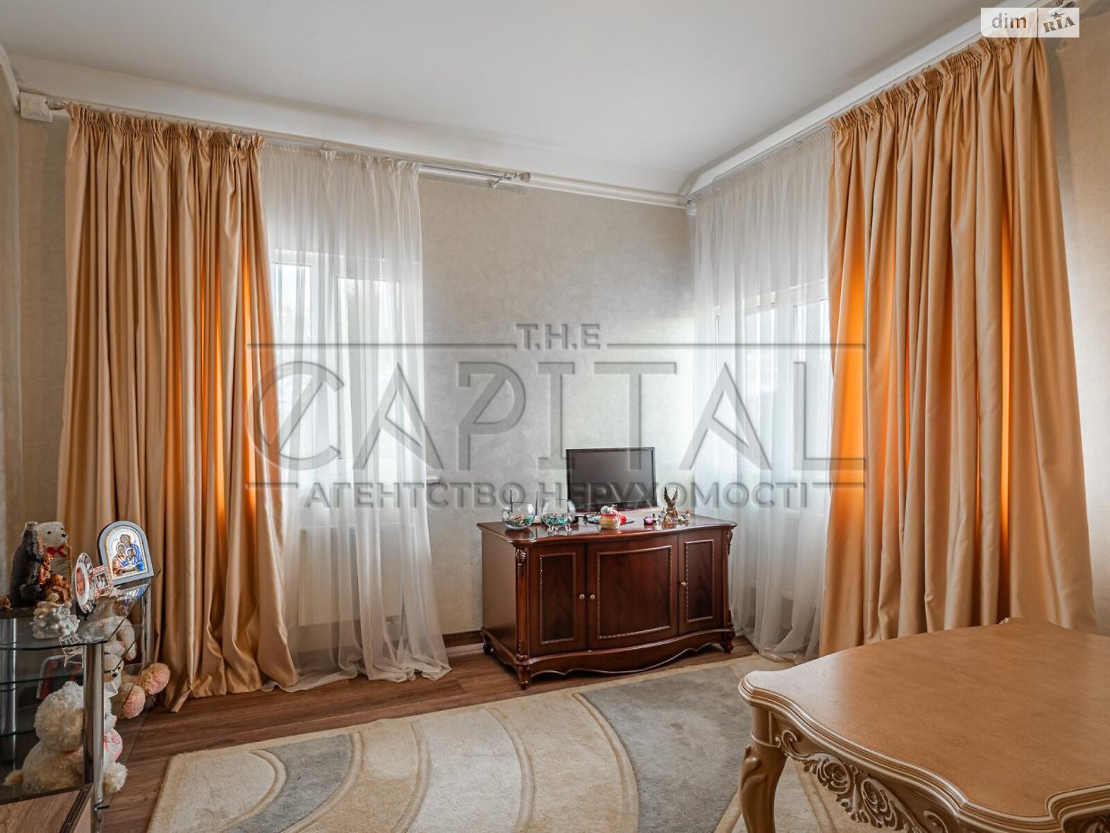 двухэтажный дом с балконом, 360 кв. м, кирпич. Продажа в Михайловке-Рубежовке фото 1 двухэтажный дом с балконом, 360 кв. м, кирпич. Продажа в Михайловке-Рубежовке фото 1