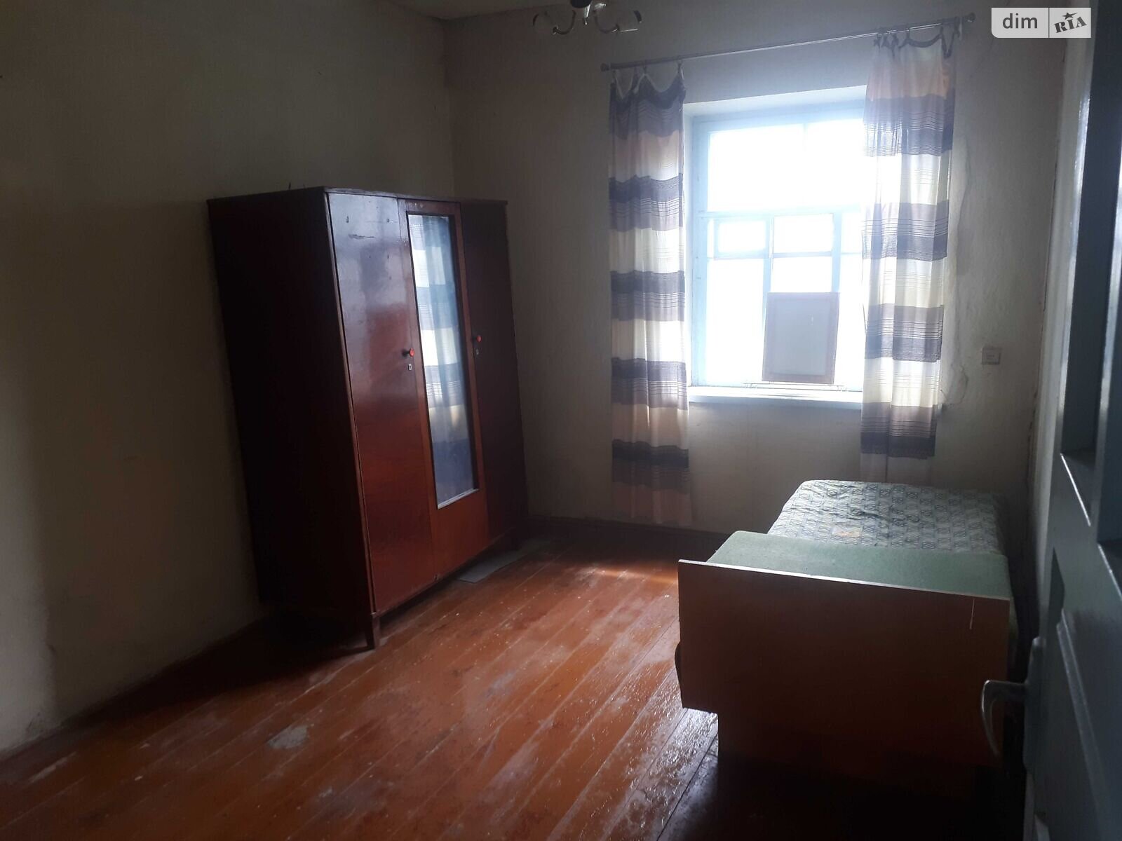 одноэтажный дом с верандой, 75 кв. м, шлакоблок. Продажа в Михайловке фото 1 одноэтажный дом с верандой, 75 кв. м, шлакоблок. Продажа в Михайловке фото 1