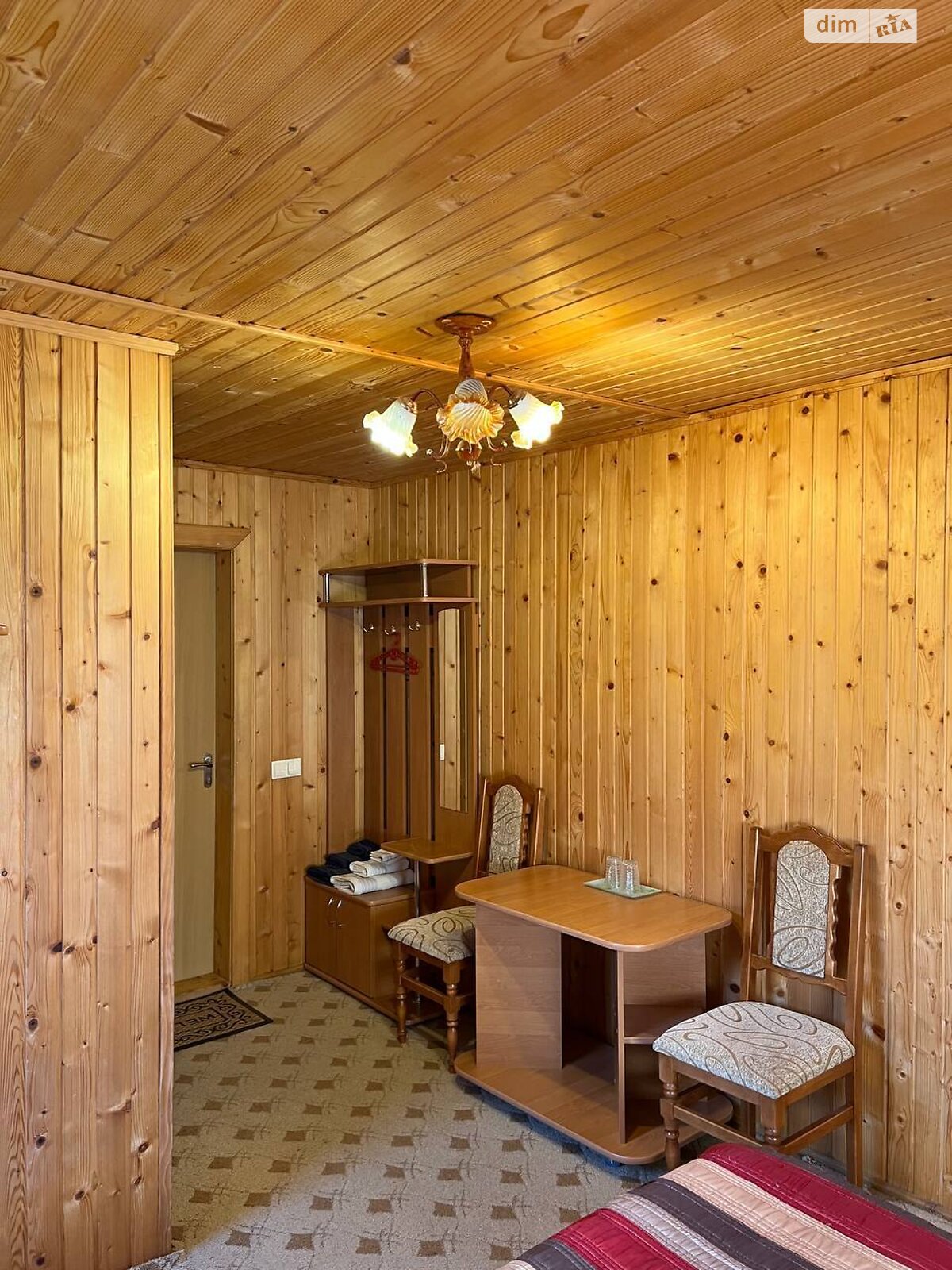двухэтажный дом с верандой, 530 кв. м, дерево и кирпич. Продажа в Микуличине фото 1 двухэтажный дом с верандой, 530 кв. м, дерево и кирпич. Продажа в Микуличине фото 1