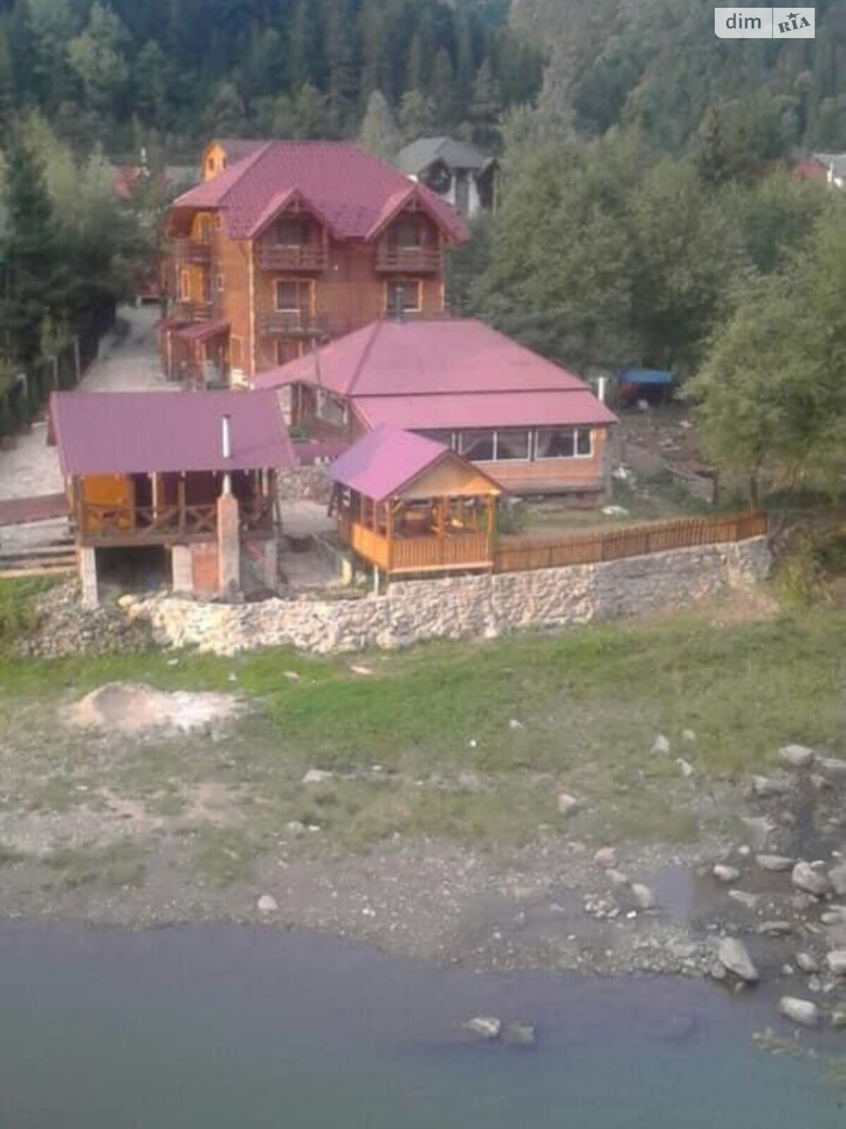 триповерховий будинок з балконом, 300 кв. м, зруб. Продаж у Микуличині фото 1 триповерховий будинок з балконом, 300 кв. м, зруб. Продаж у Микуличині фото 1