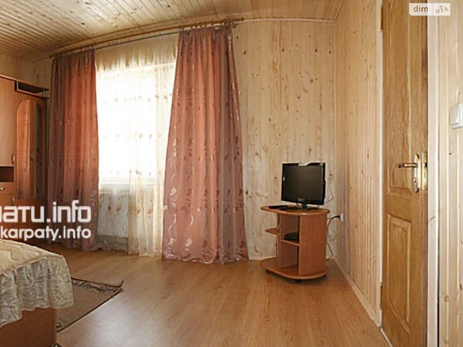 триповерховий будинок з балконом, 300 кв. м, зруб. Продаж у Микуличині фото 1 триповерховий будинок з балконом, 300 кв. м, зруб. Продаж у Микуличині фото 1